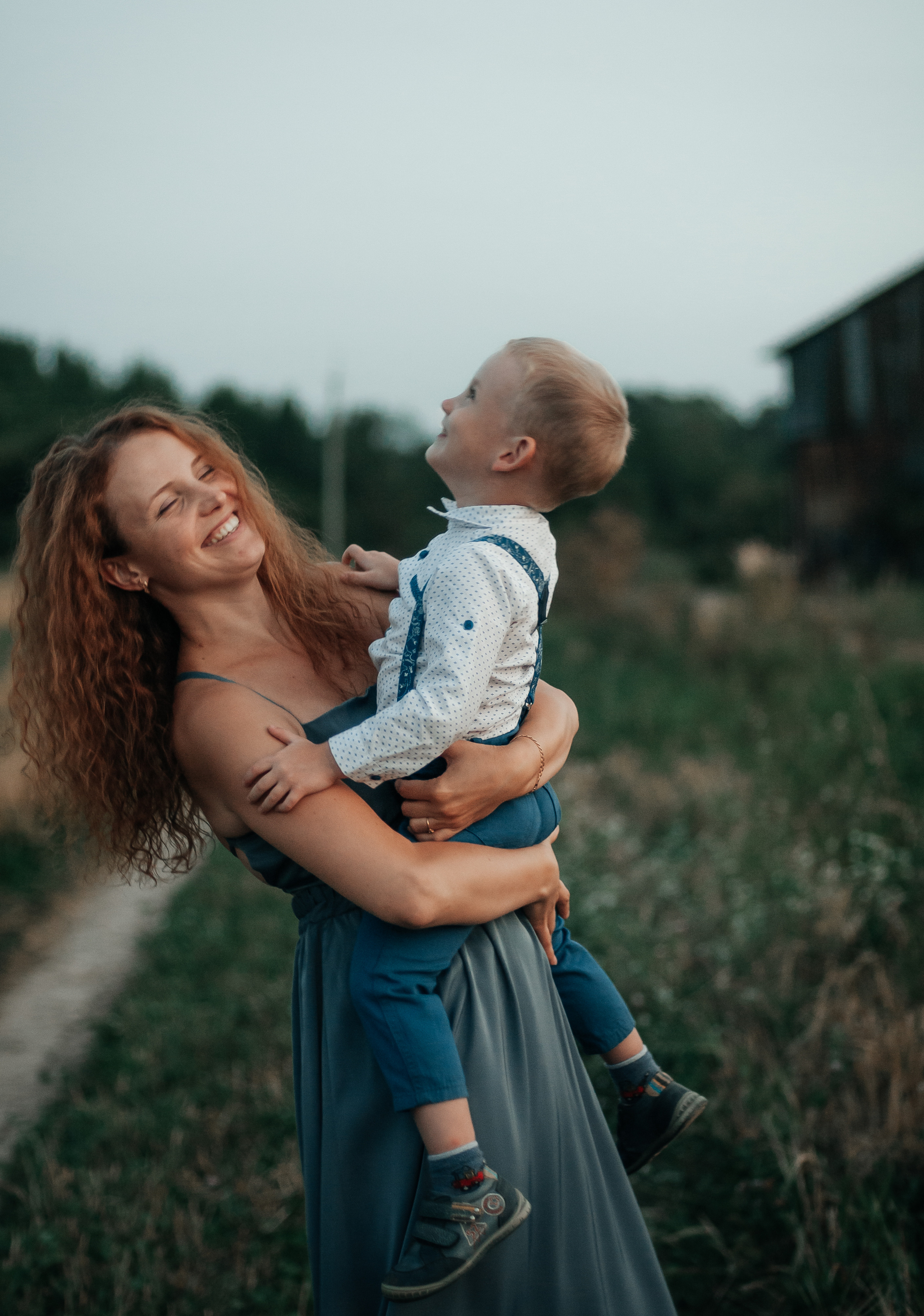 Съёмка с лошадью для Юлии, Андрея и Артёма. Свадебный и семейный фотограф г. Ярославль Савинская Анастасия
