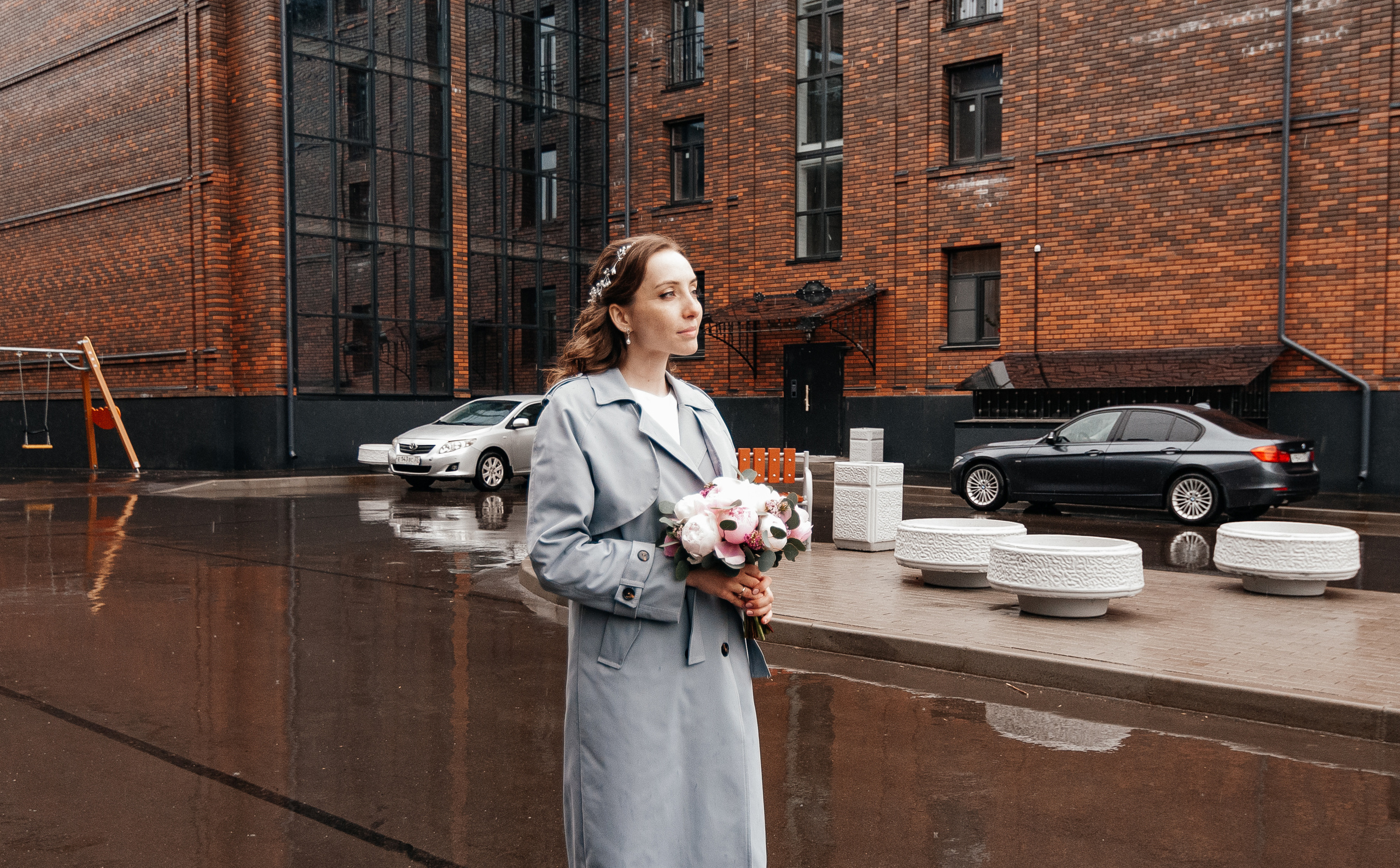 Свадебная съёмка в дождливую погоду для Марии и Дениса. Свадебный и семейный фотограф г. Ярославль Савинская Анастасия