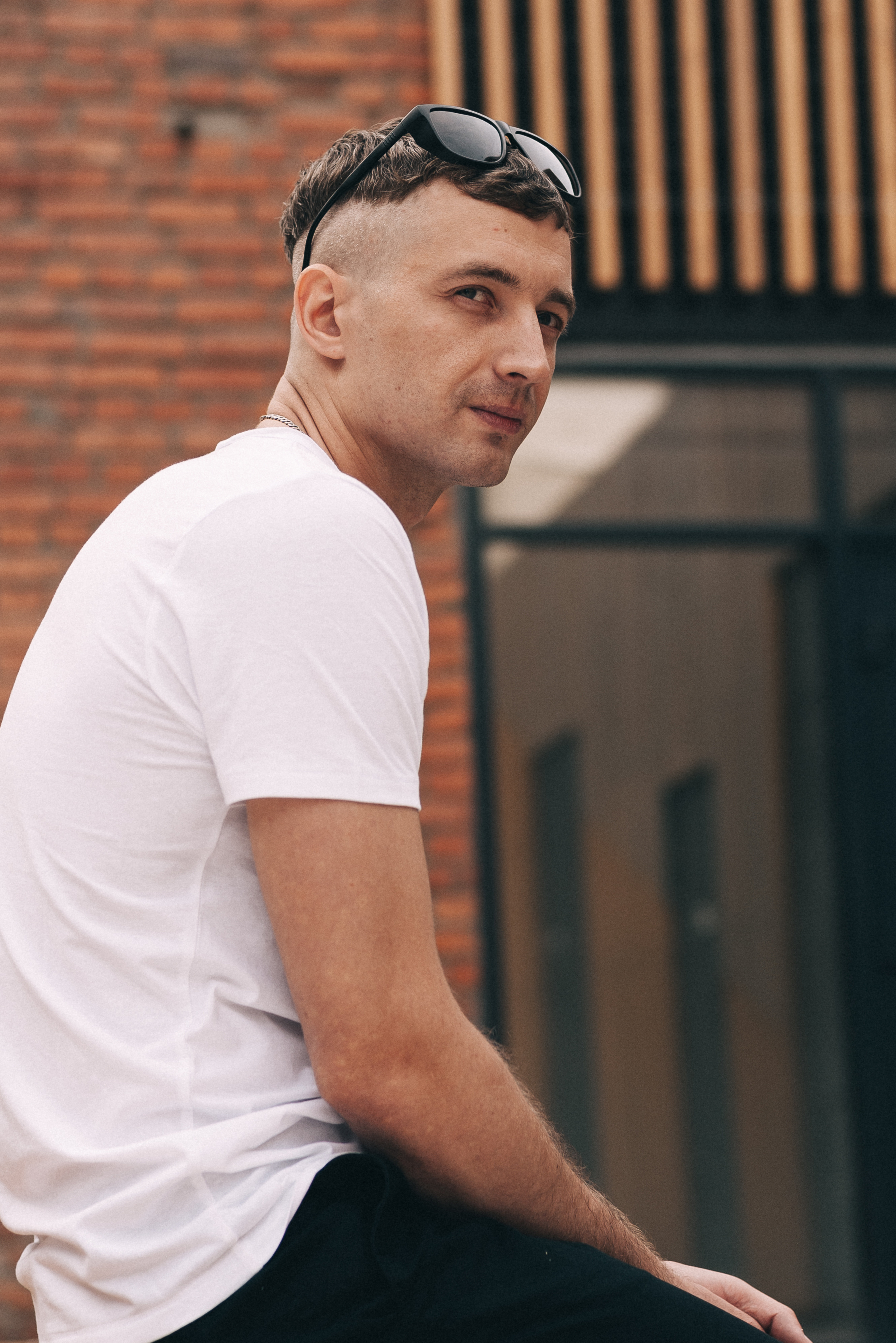 Мужская прогулочная съёмка. Свадебный и семейный фотограф г. Ярославль Савинская Анастасия