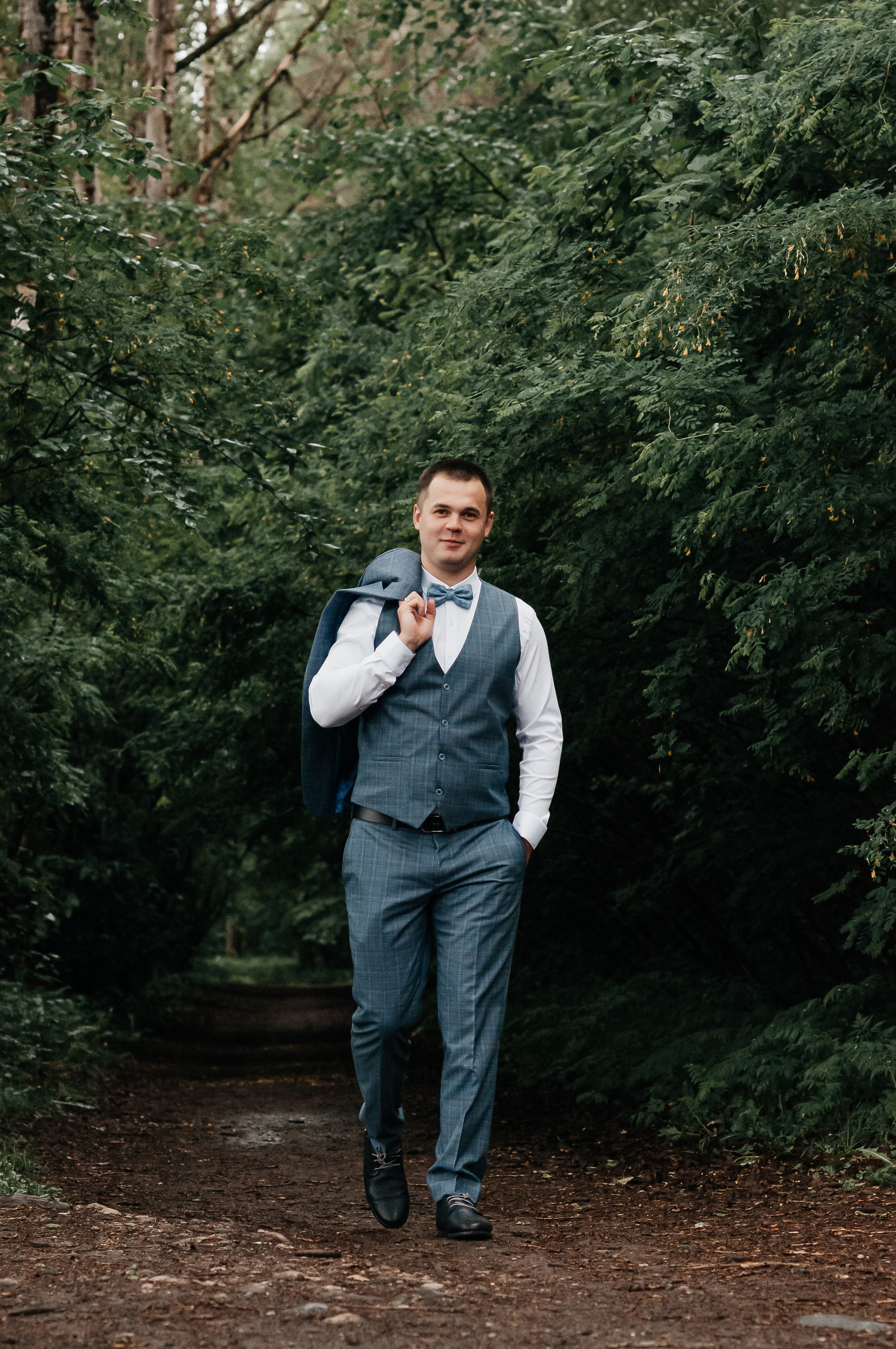 Свадебная съёмка в дождливую погоду для Марии и Дениса. Свадебный и семейный фотограф г. Ярославль Савинская Анастасия