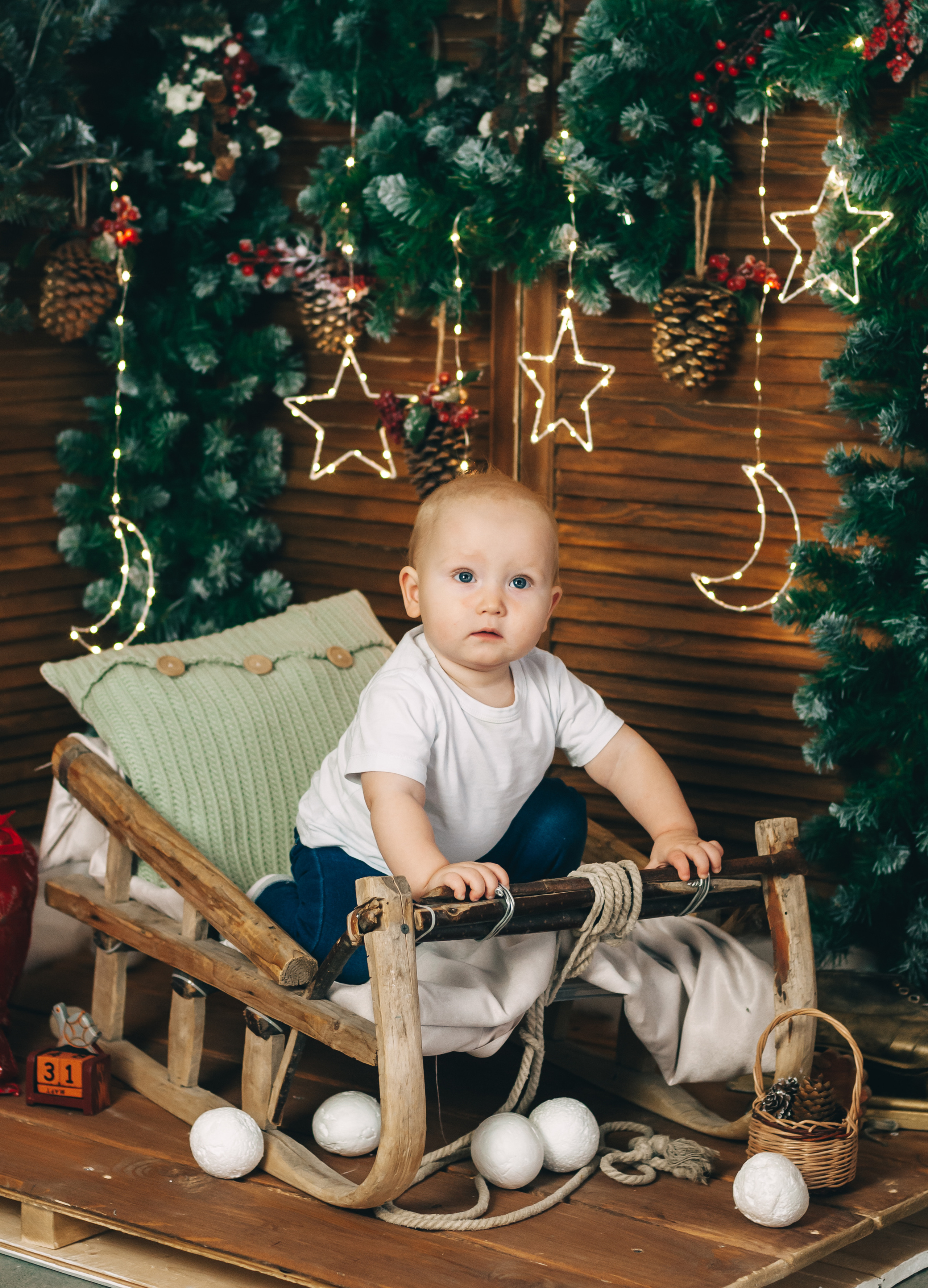 Новогодняя студийная съёмка для Алины, Влада и Матвея. Свадебный и семейный фотограф г. Ярославль Савинская Анастасия