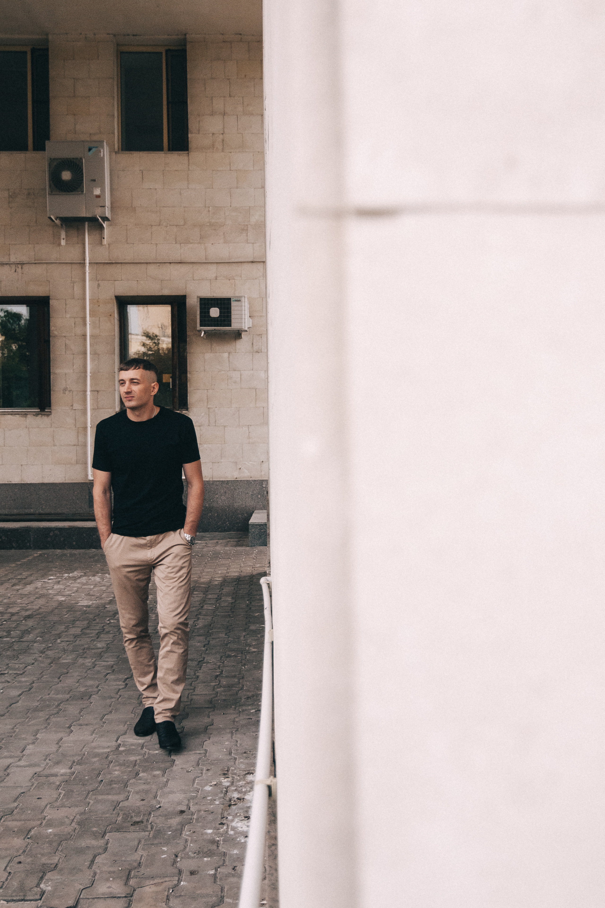 Мужская прогулочная съёмка. Свадебный и семейный фотограф г. Ярославль Савинская Анастасия