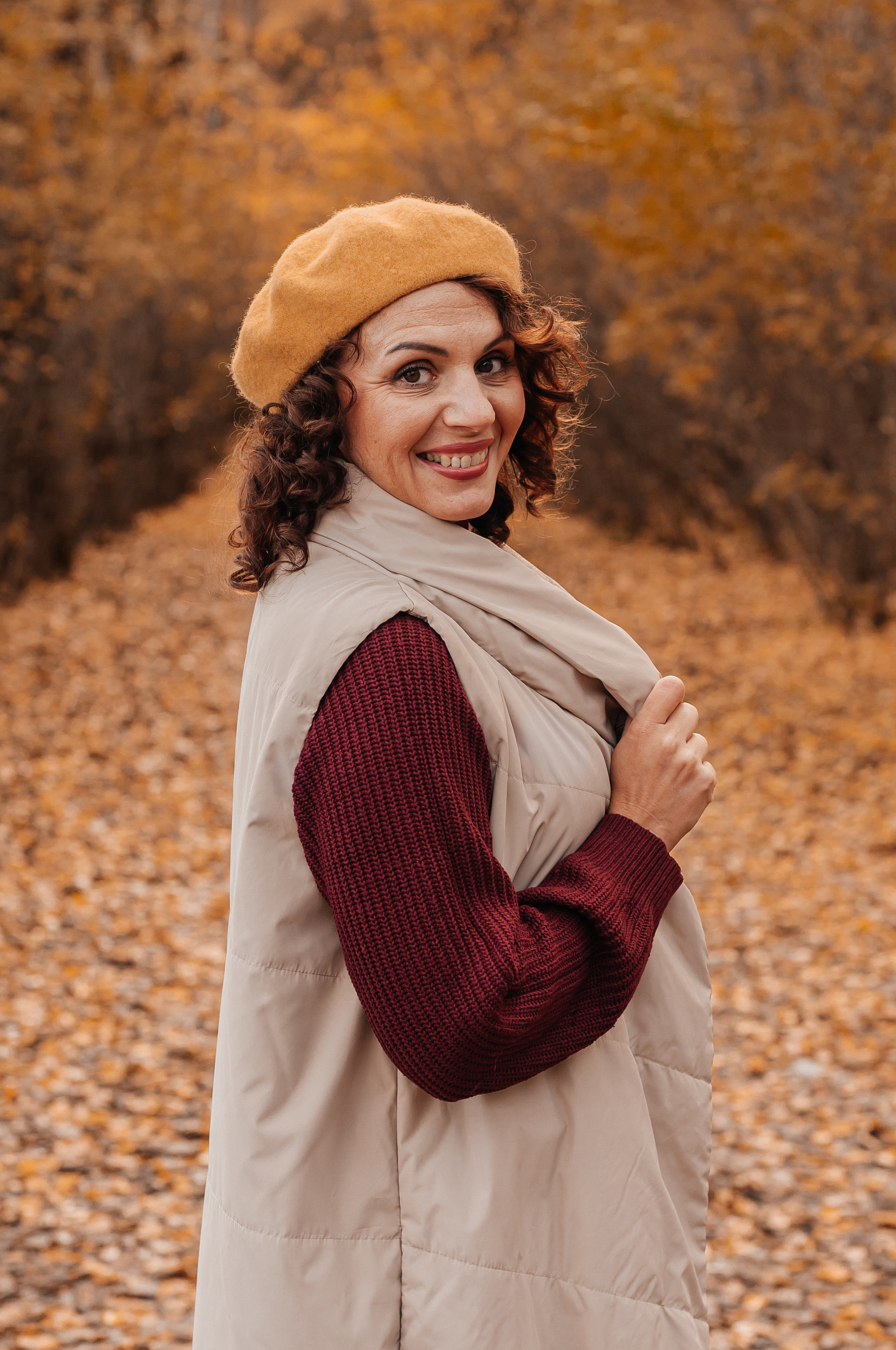 Прогулочная съёмка в золотой осени для Натальи. Свадебный и семейный фотограф г. Ярославль Савинская Анастасия