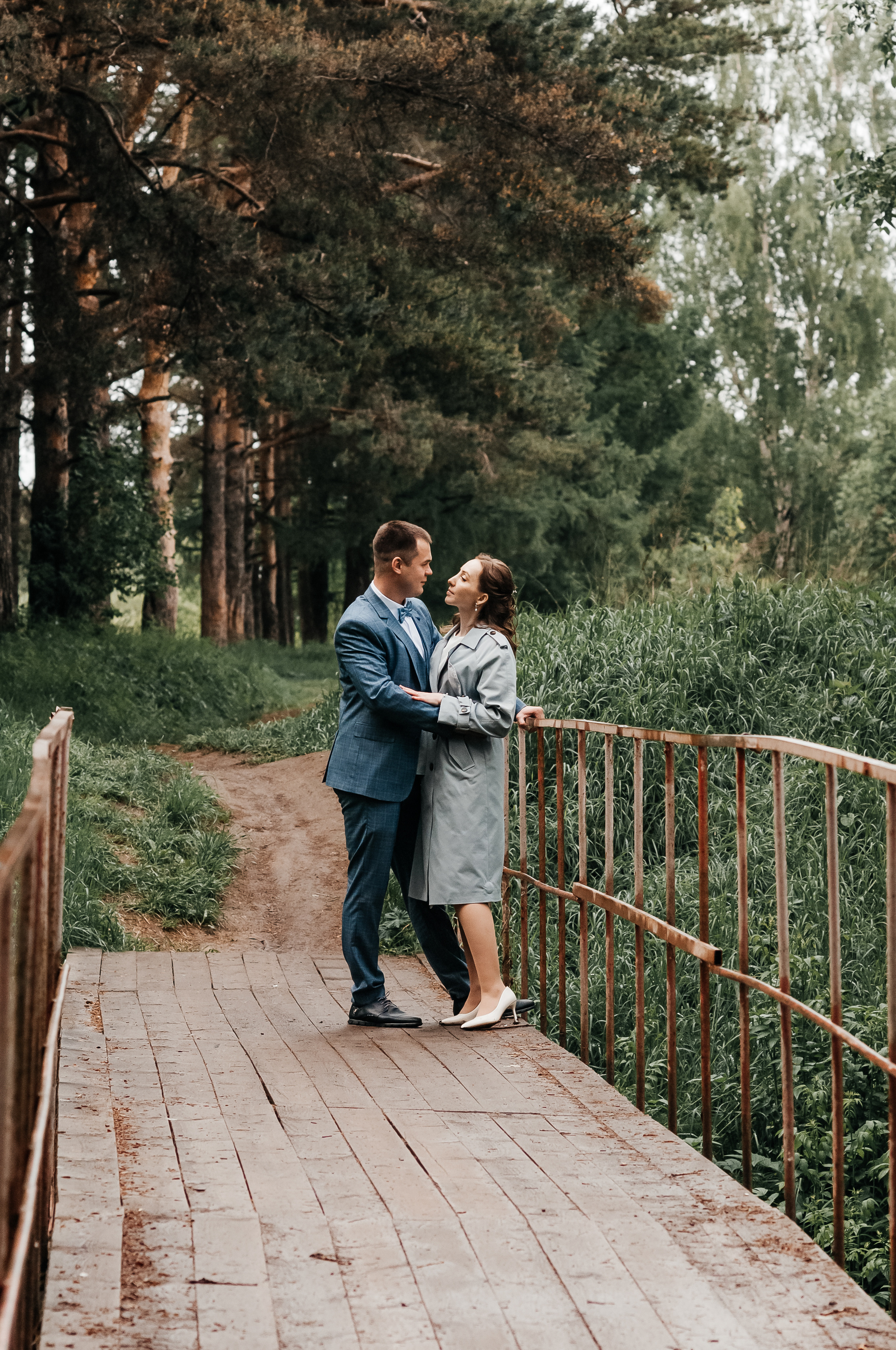 Свадебная съёмка в дождливую погоду для Марии и Дениса. Свадебный и семейный фотограф г. Ярославль Савинская Анастасия