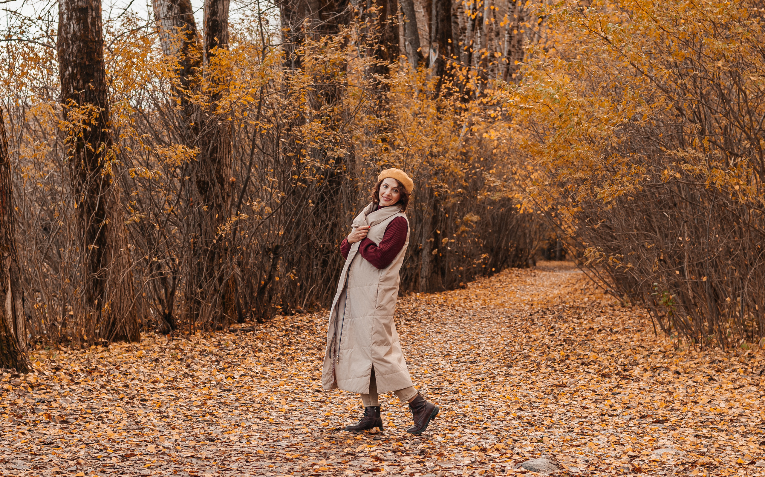 Прогулочная съёмка в золотой осени для Натальи. Свадебный и семейный фотограф г. Ярославль Савинская Анастасия