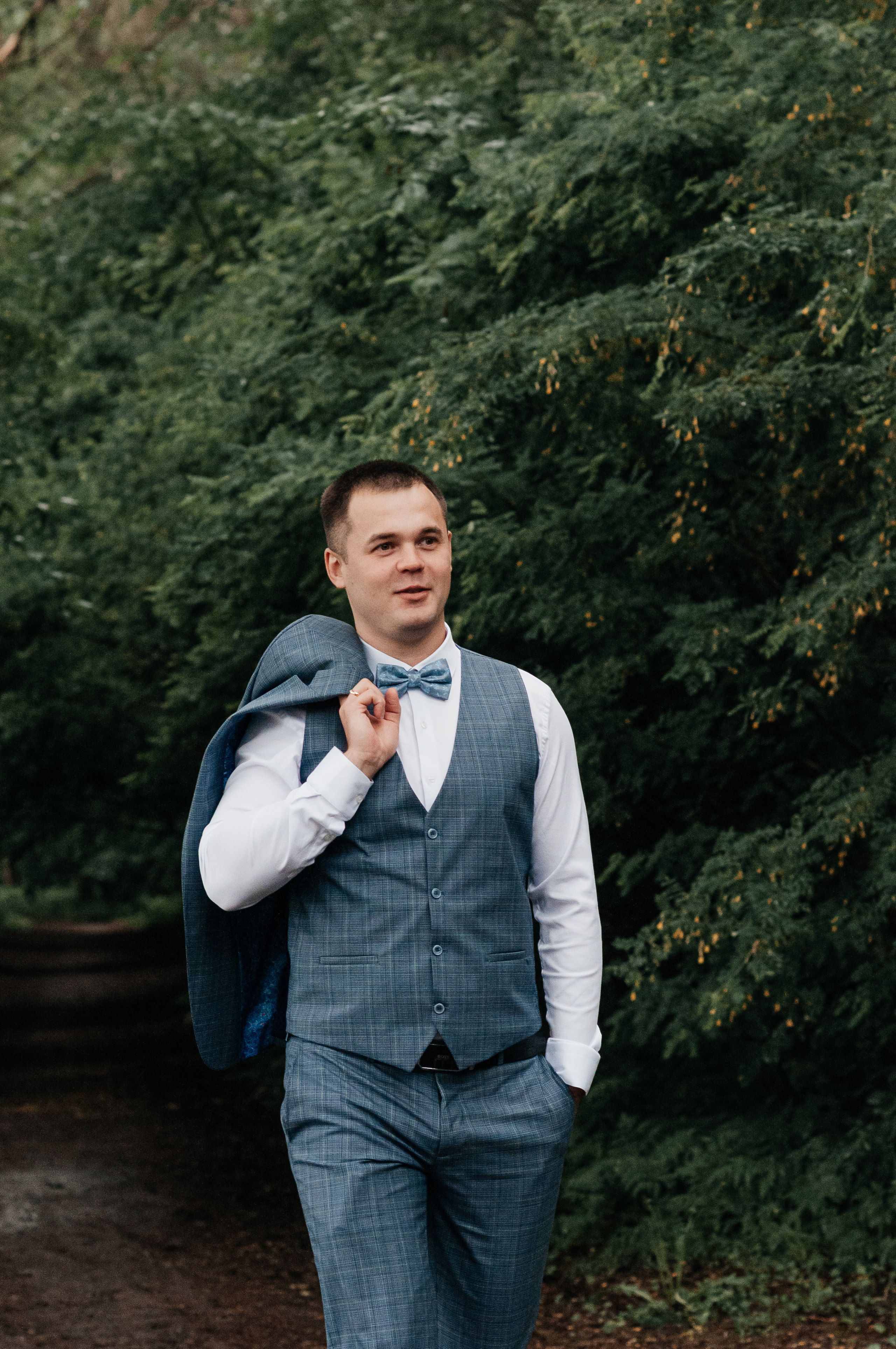 Свадебная съёмка в дождливую погоду для Марии и Дениса. Свадебный и семейный фотограф г. Ярославль Савинская Анастасия