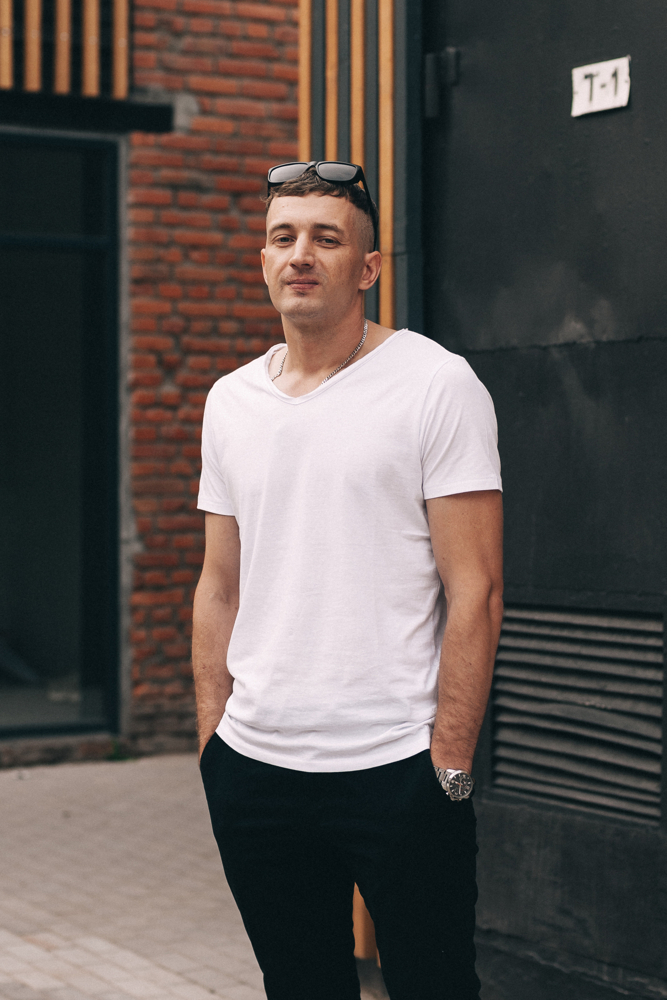 Мужская прогулочная съёмка. Свадебный и семейный фотограф г. Ярославль Савинская Анастасия