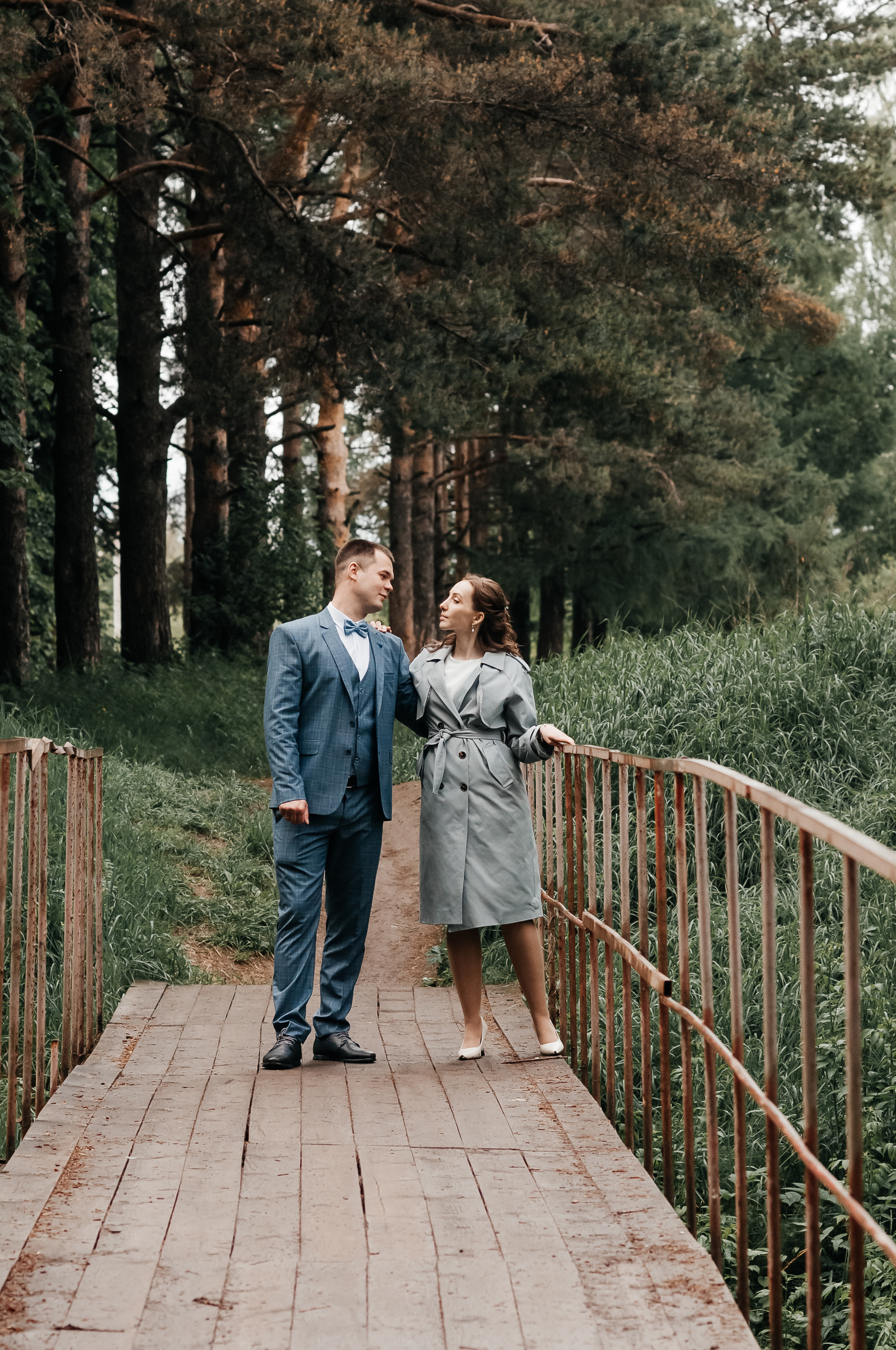 Свадебная съёмка в дождливую погоду для Марии и Дениса. Свадебный и семейный фотограф г. Ярославль Савинская Анастасия