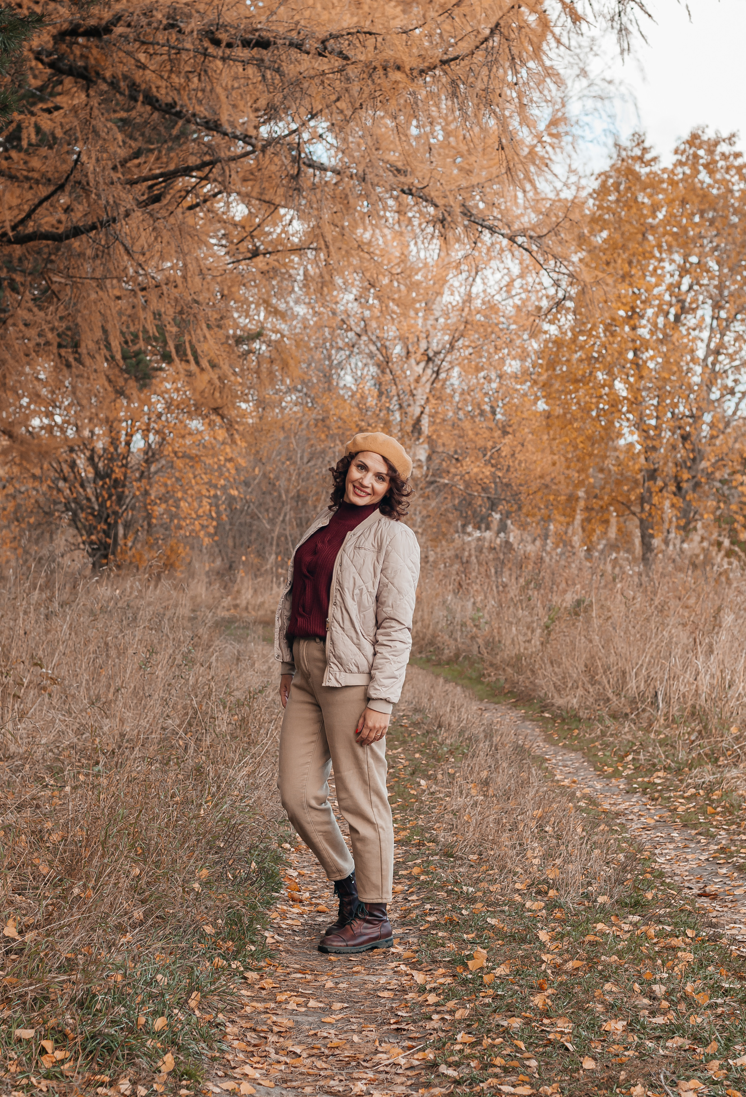 Прогулочная съёмка в золотой осени для Натальи. Свадебный и семейный фотограф г. Ярославль Савинская Анастасия
