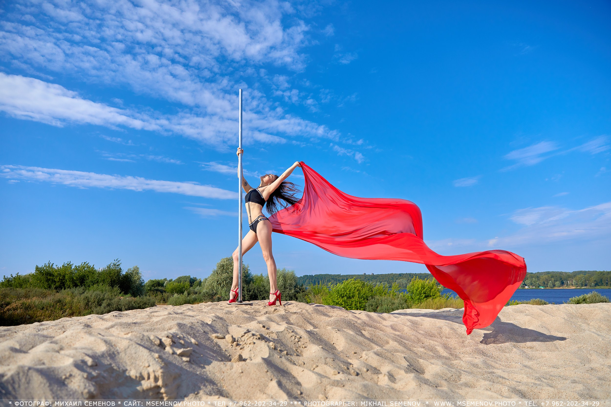 Выездная фотосессия на пилоне «Студия PoleDance Грация танец с шестом» г. Ярославль. Фотограф Михаил Семенов