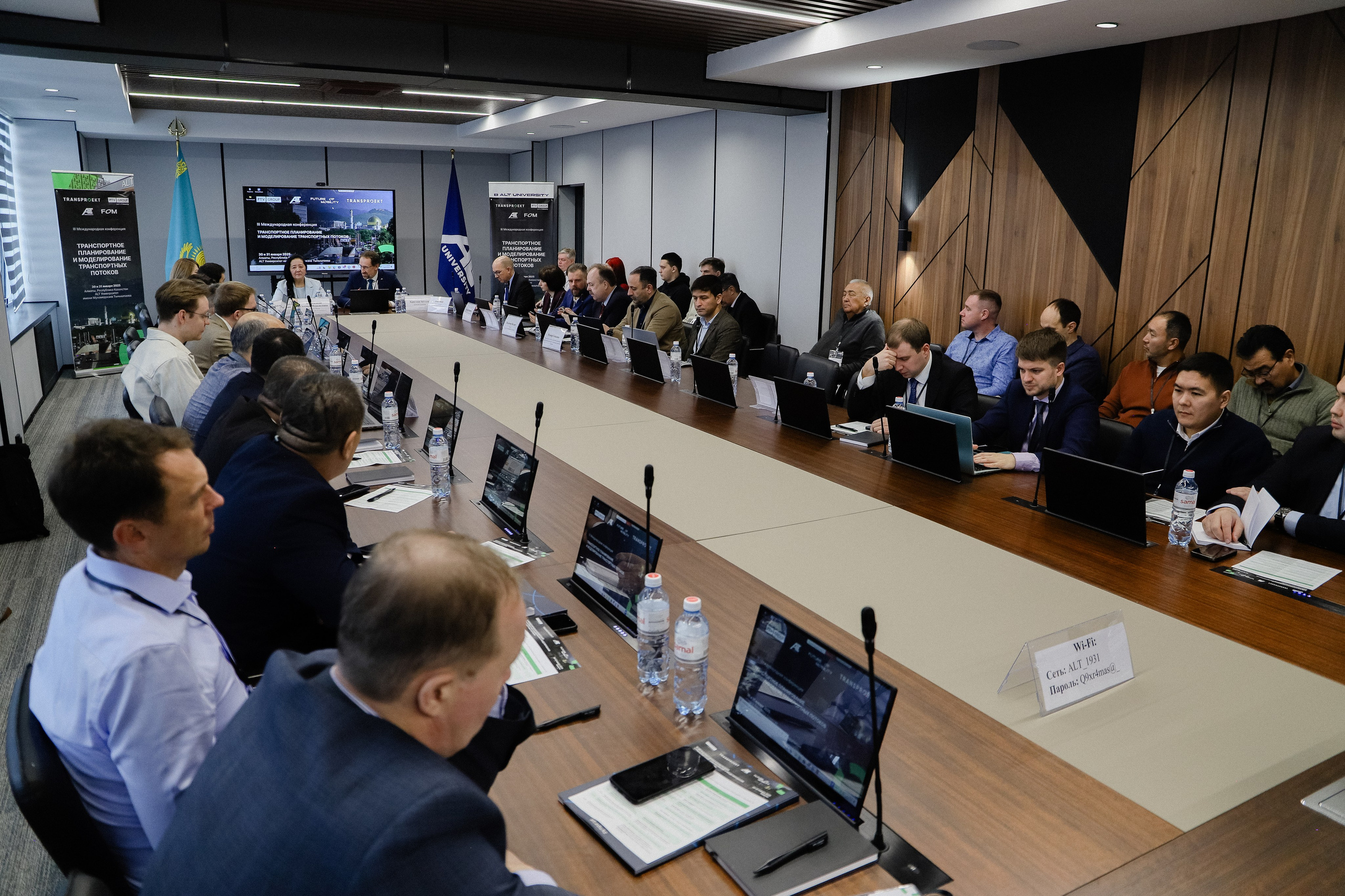 III Международная конференция. Фотограф в Алматы и Москве Даша Пушкина