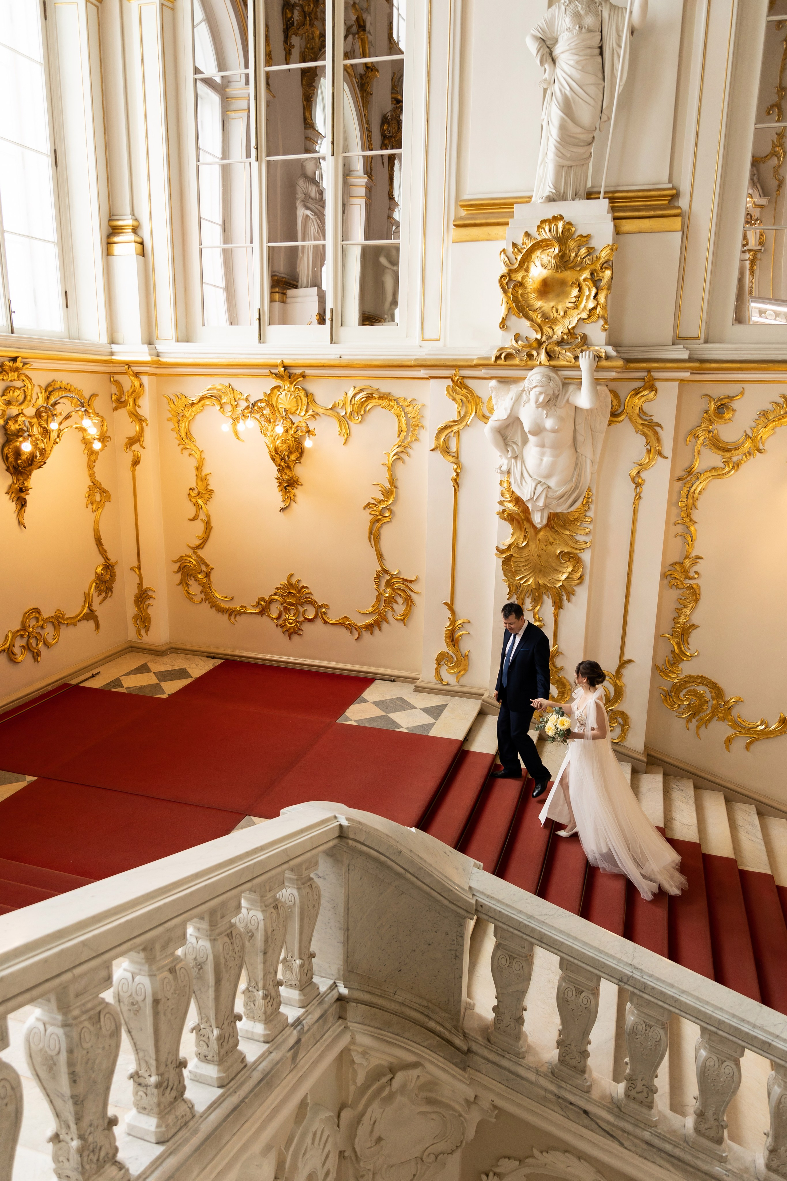 Свадебная фотосессия в Эрмитаже. Семейный и свадебный фотограф в Санкт-Петербурге Татьяна Швыкова