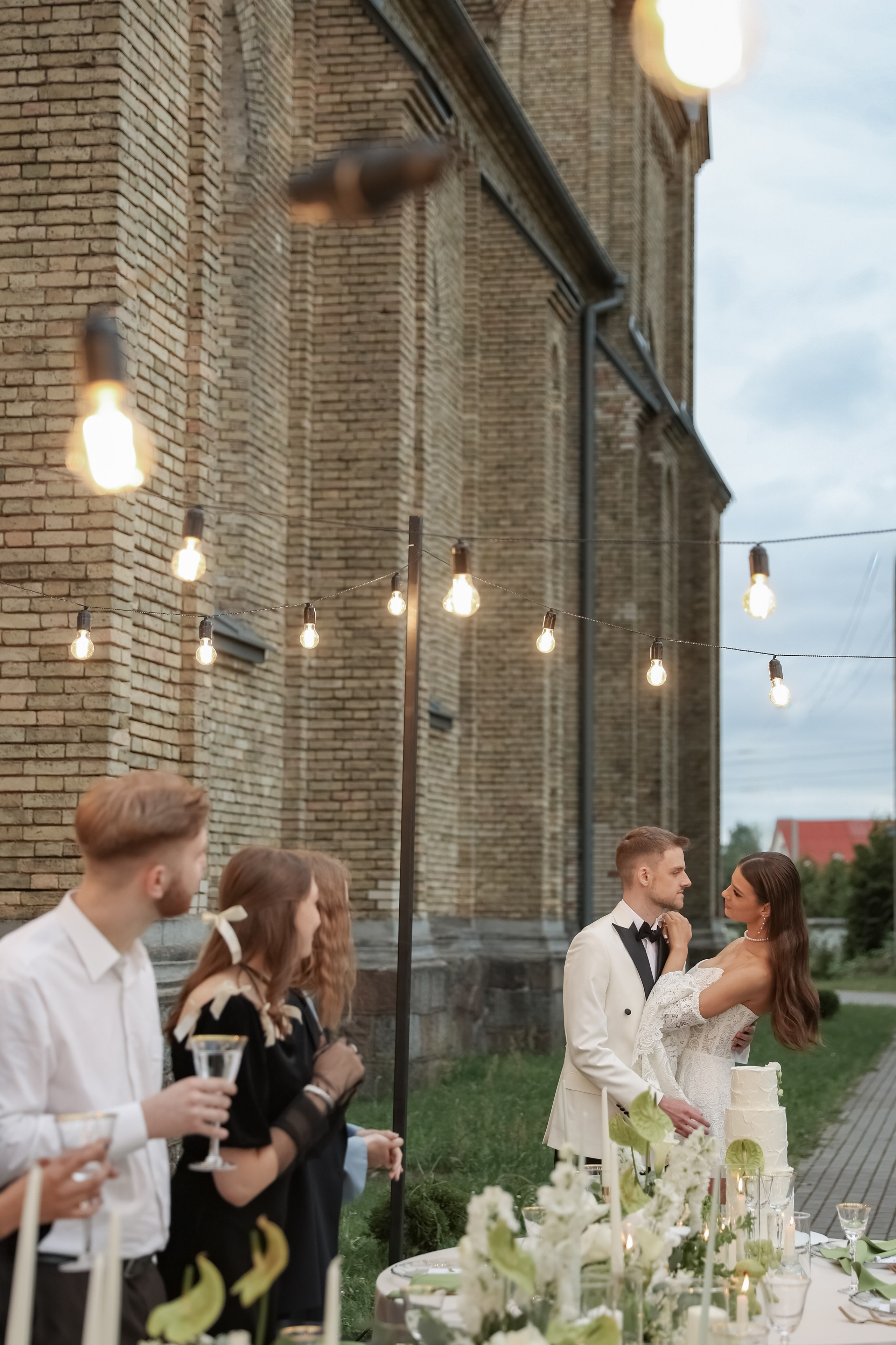 Кирилл и Виктория. Свадебные фотограф и видеограф в Минске Голдосовы Марина и Вадим