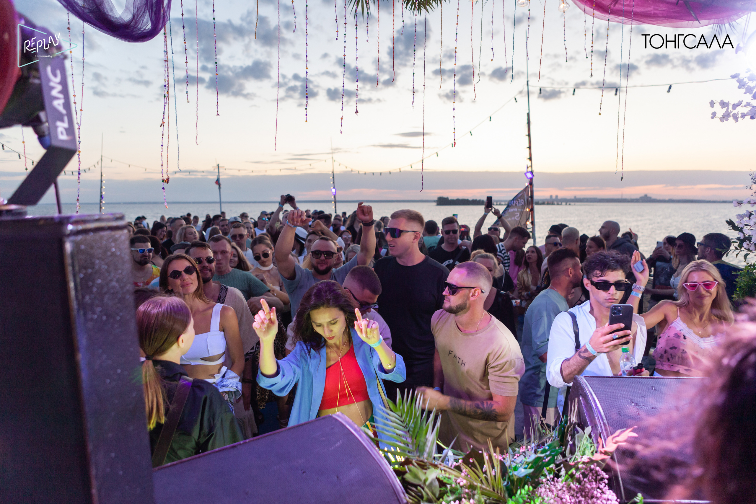 Кораблей много-ТОНГСАЛА одна. Семейный и женский фотограф, стильный репортаж в г. Новосибирск