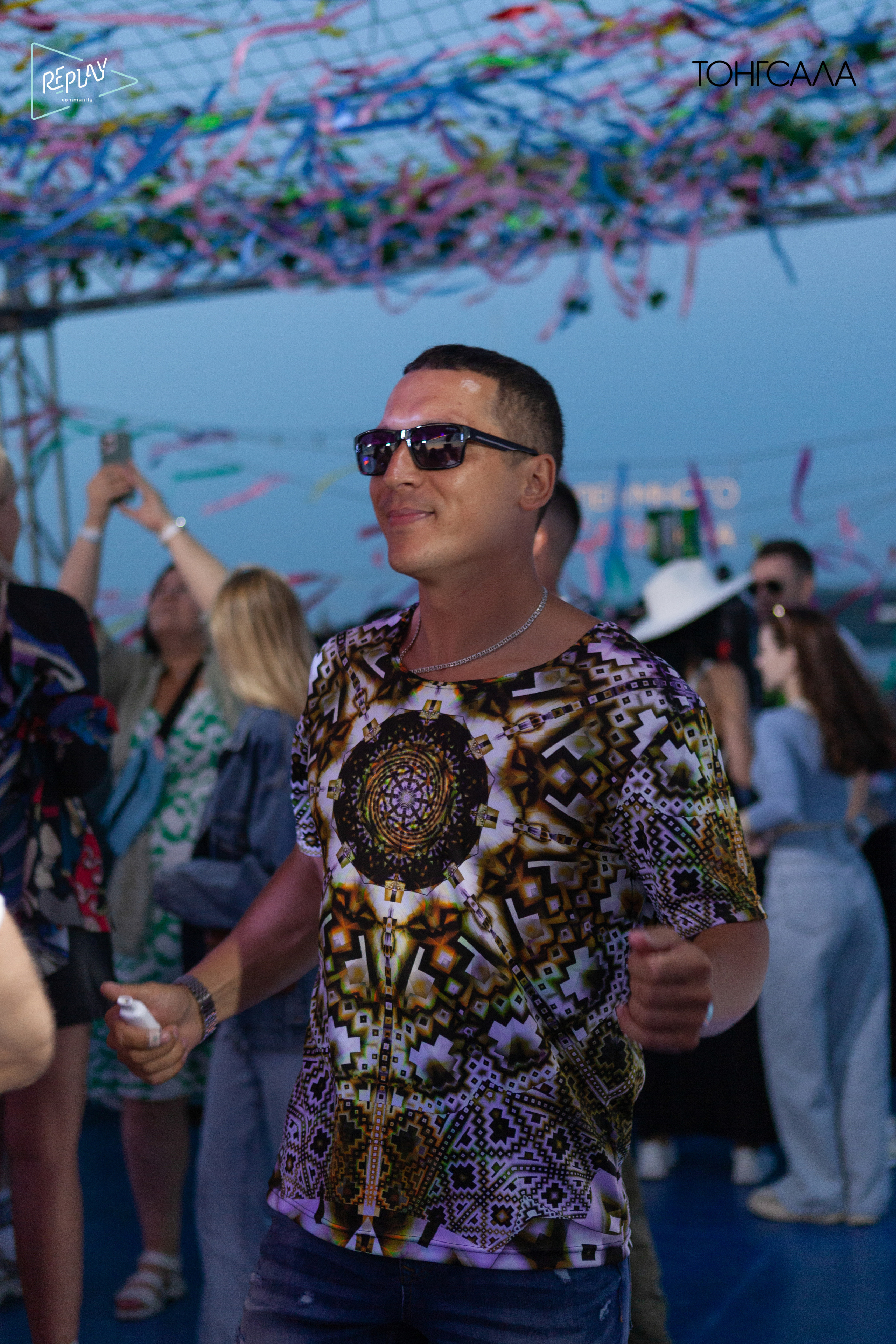 Кораблей много-ТОНГСАЛА одна. Семейный и женский фотограф, стильный репортаж в г. Новосибирск