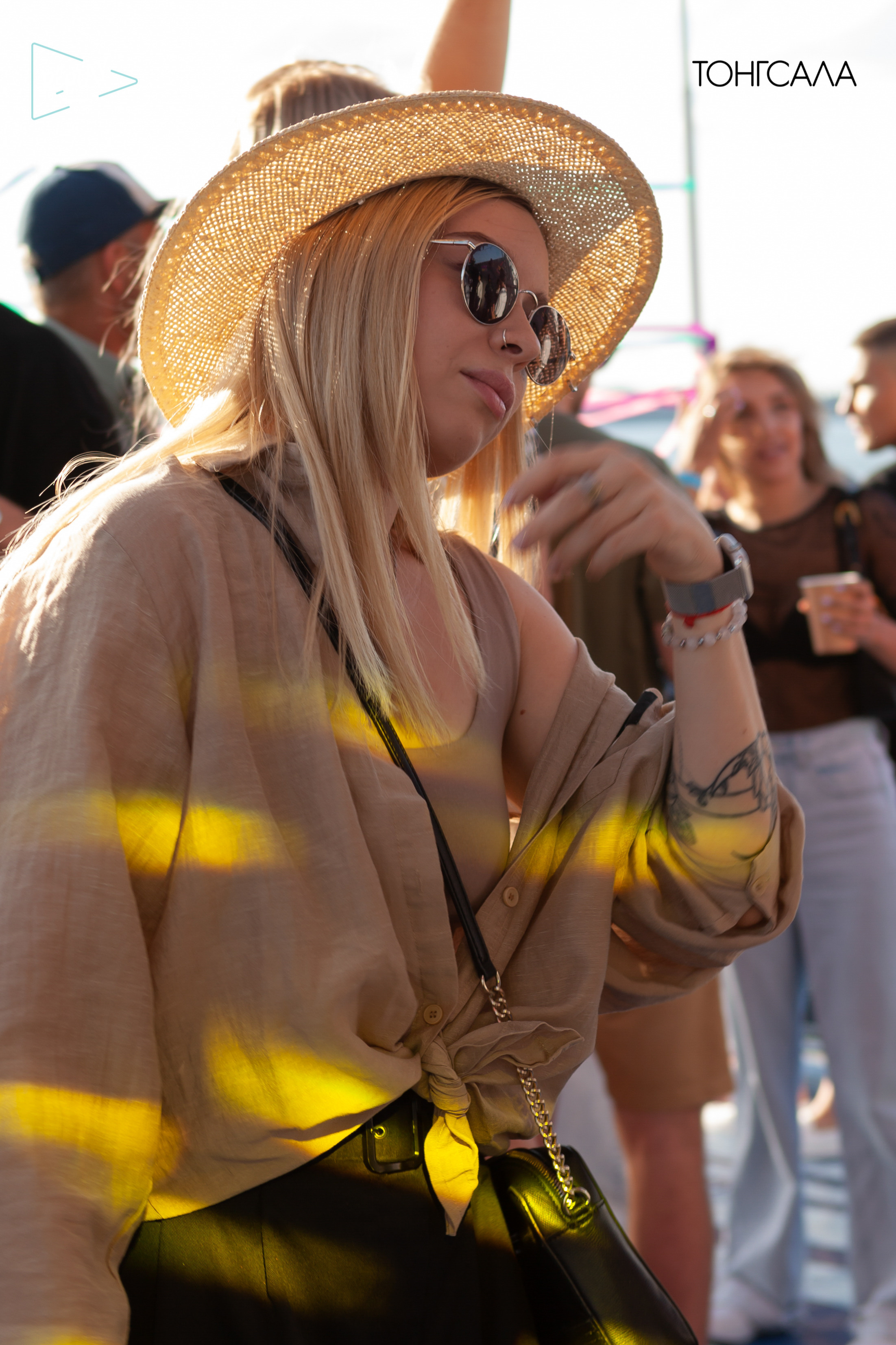 Кораблей много-ТОНГСАЛА одна. Семейный и женский фотограф, стильный репортаж в г. Новосибирск