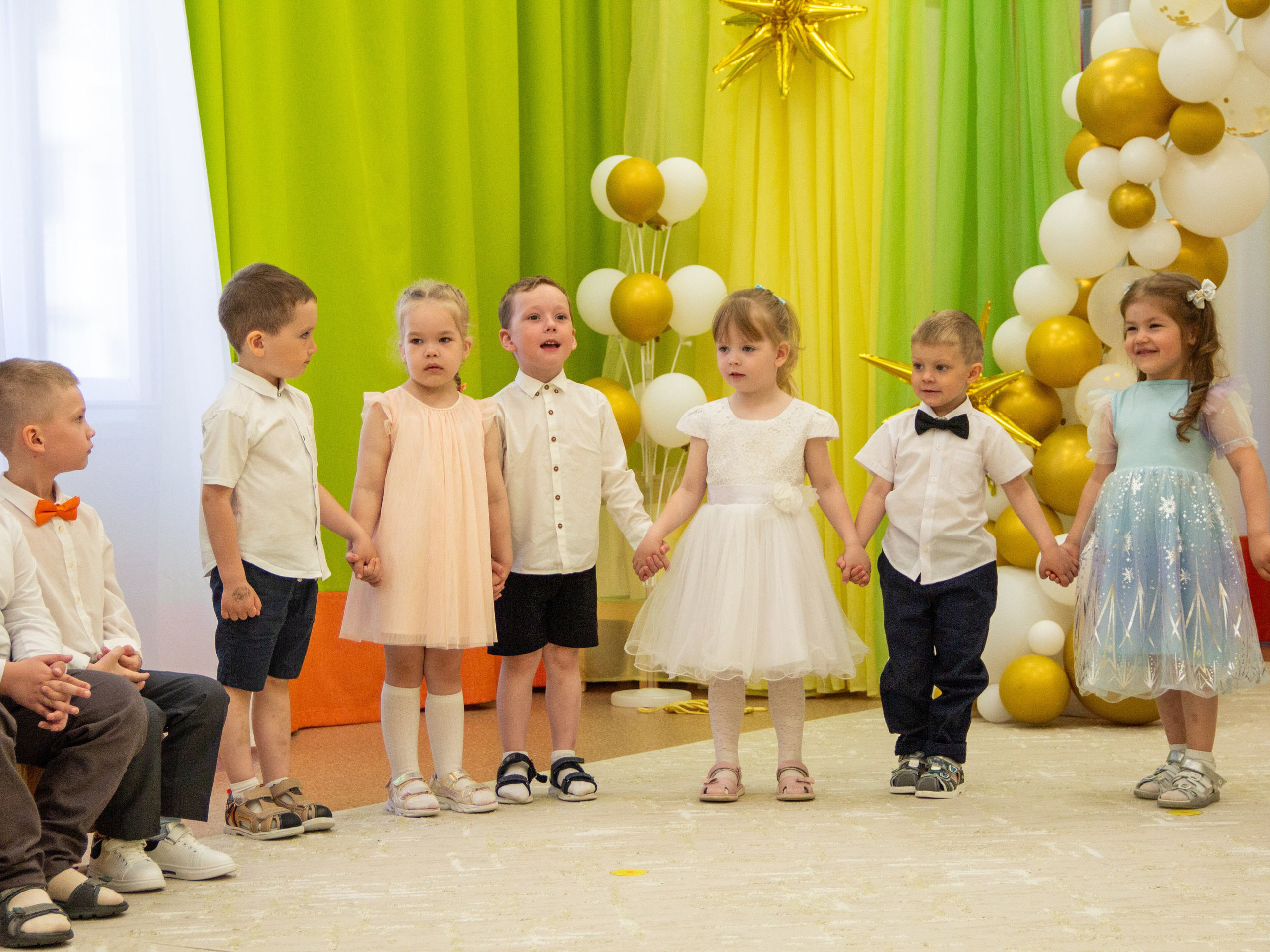 Report: выпускной в д/с «Динамика». Фотограф в Перми Любовь Огородова | Авторские туры