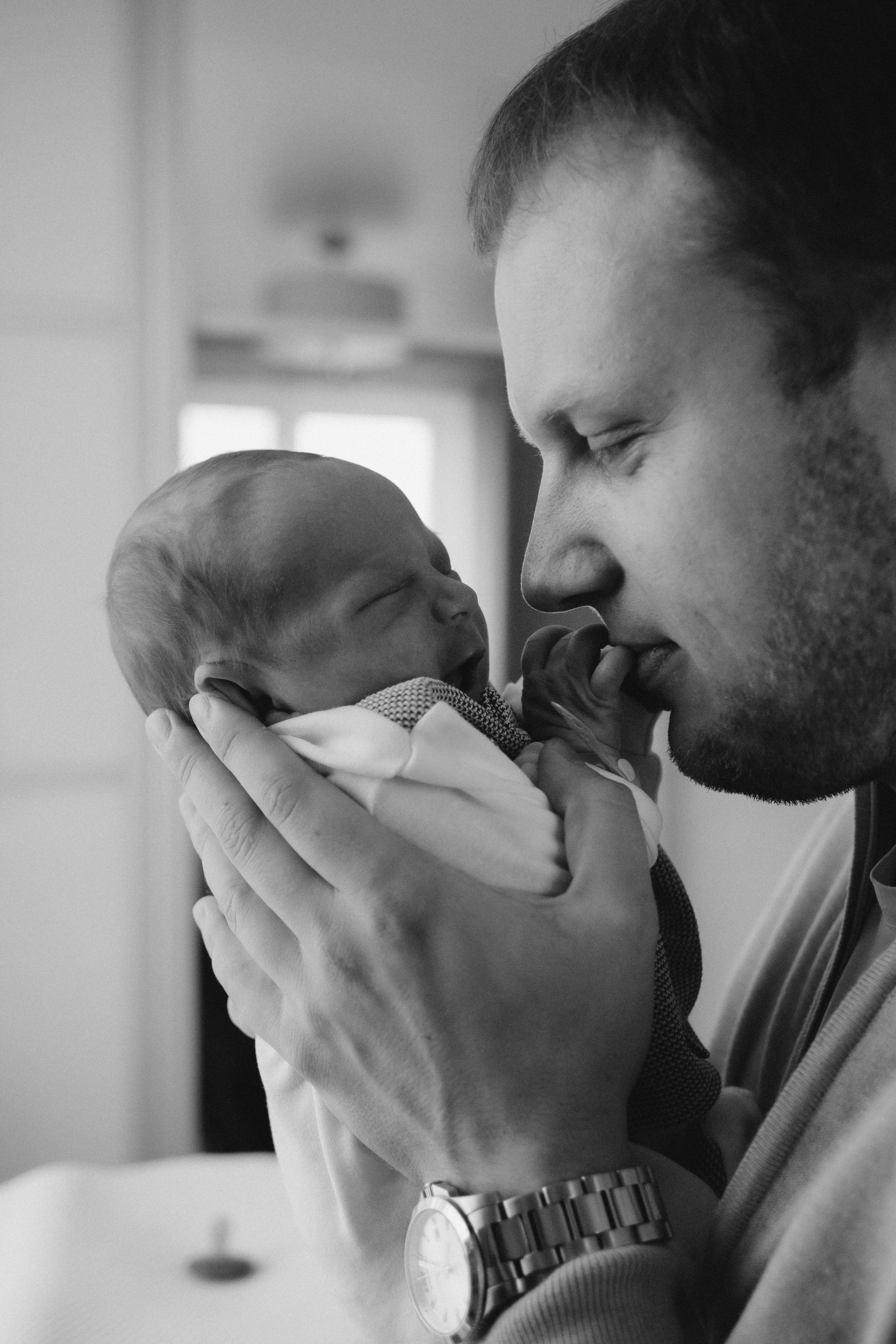 Мирон, первый день дома. Семейный фотограф Уфа Головченко Анастасия