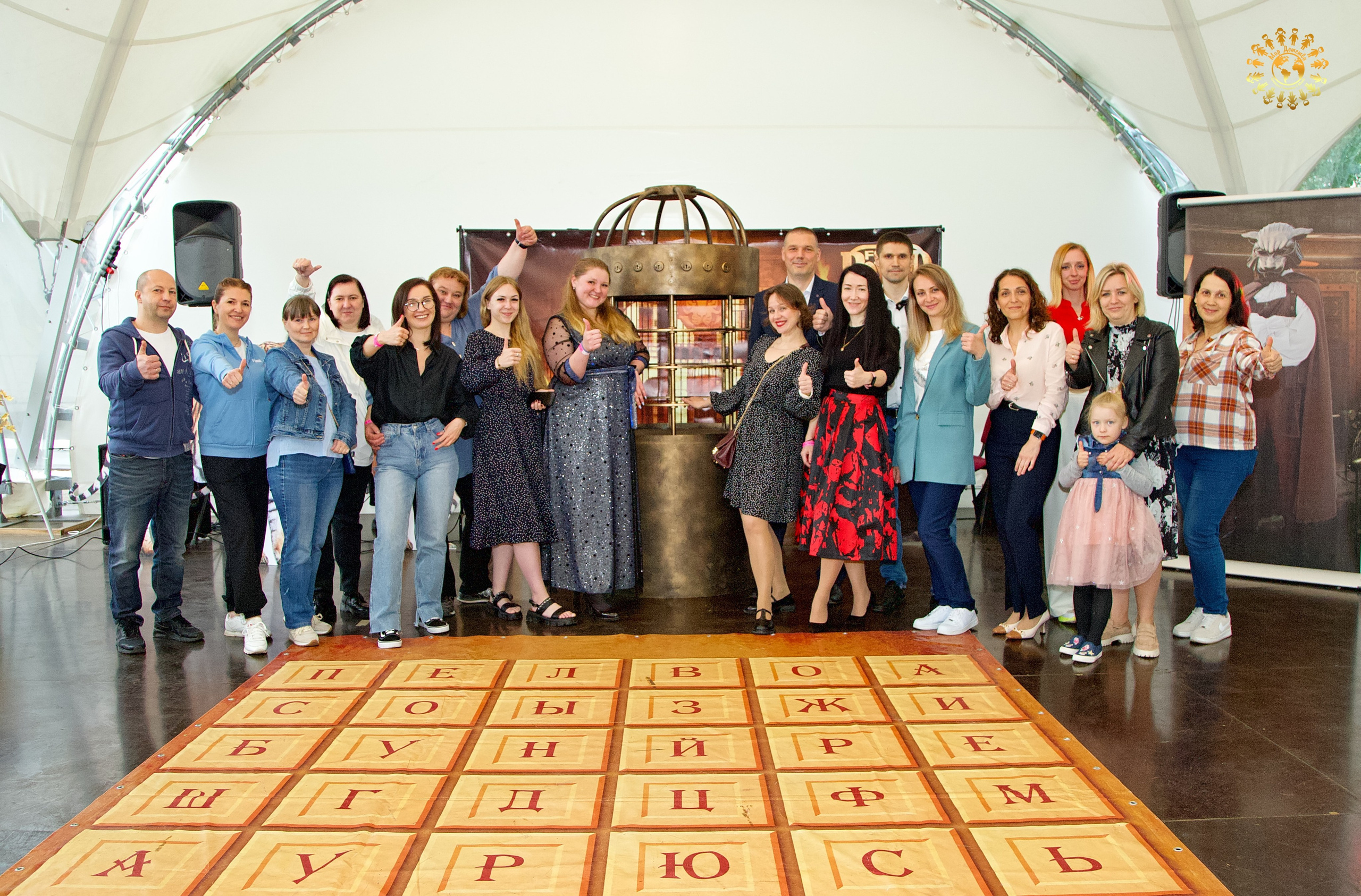 Выпускной 2023 (Школа 1195, 4-й класс). Репортажная съемка в Москве и области. Анималистика