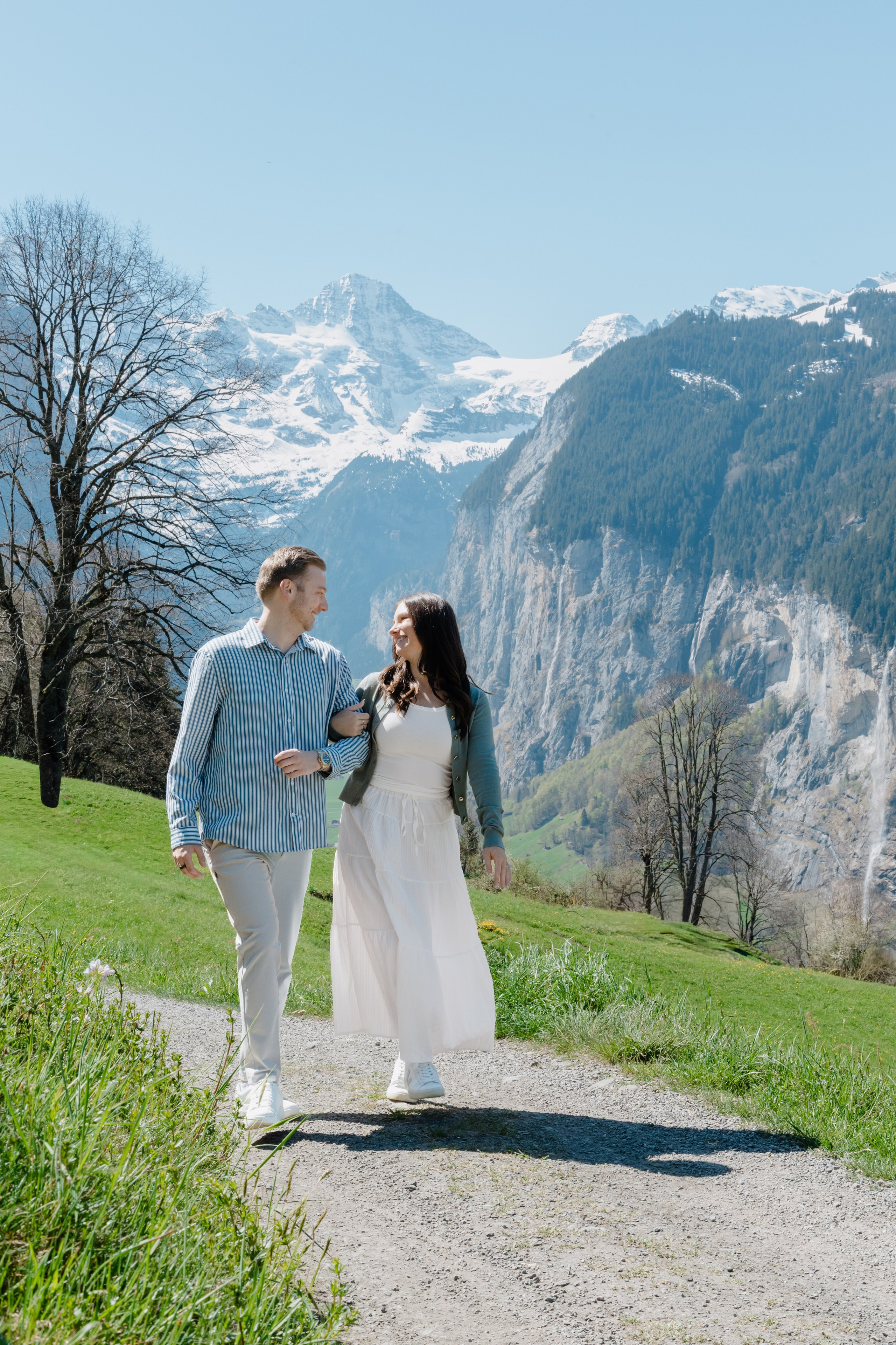 Wyatt & Abby (Wengen). Photographer in Interlaken area