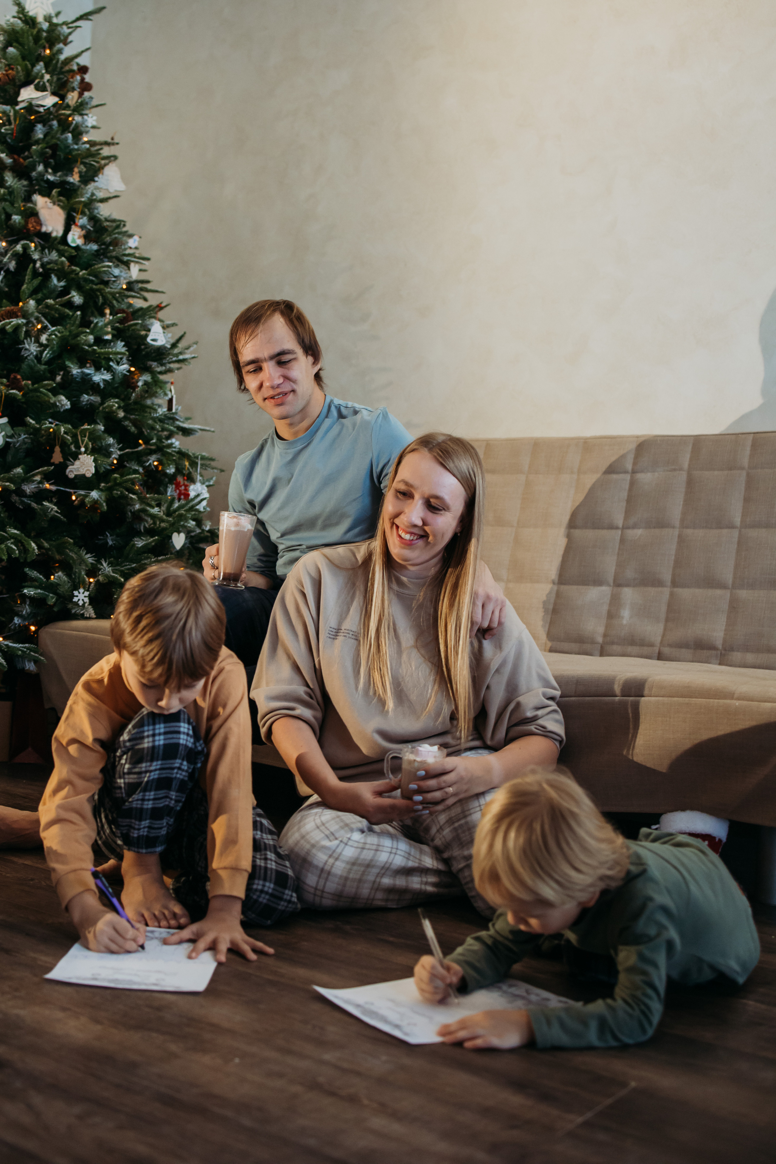 Домашняя новогодняя съемка. Фотограф Людмила Смирнова. Фотокниги. Косулино. Екатеринбург