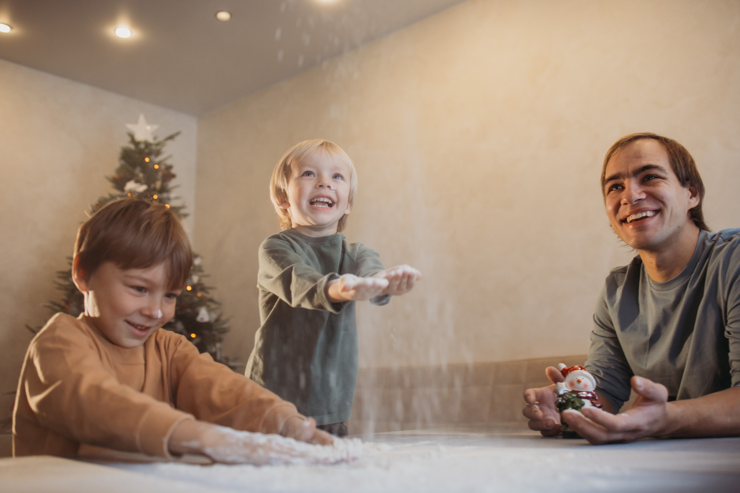 Домашняя новогодняя съемка. Фотограф Людмила Смирнова. Фотокниги. Косулино. Екатеринбург