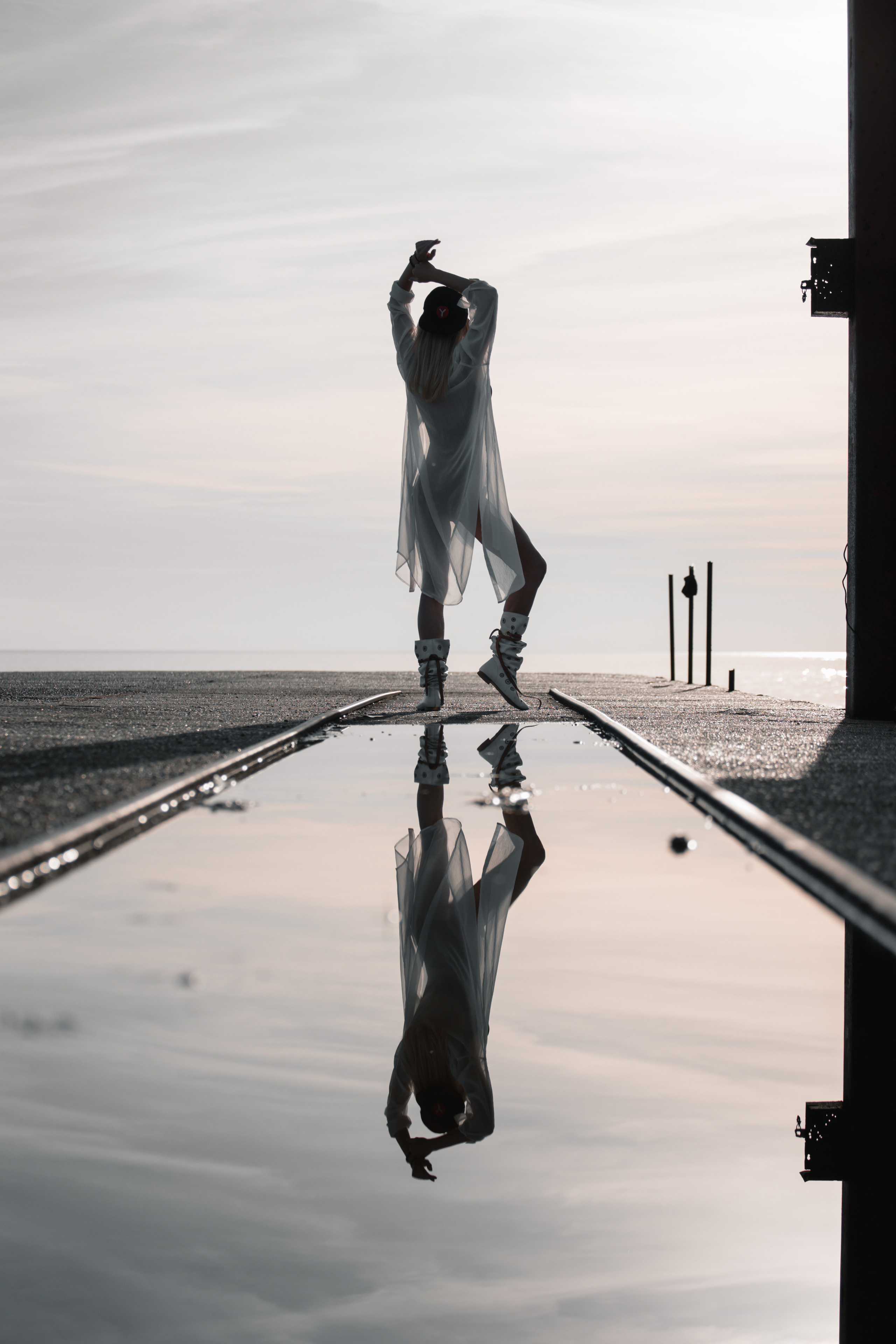 Walking with Yulia and Marina. Photographer in Saint-Petersburg and Moscow Max Spector