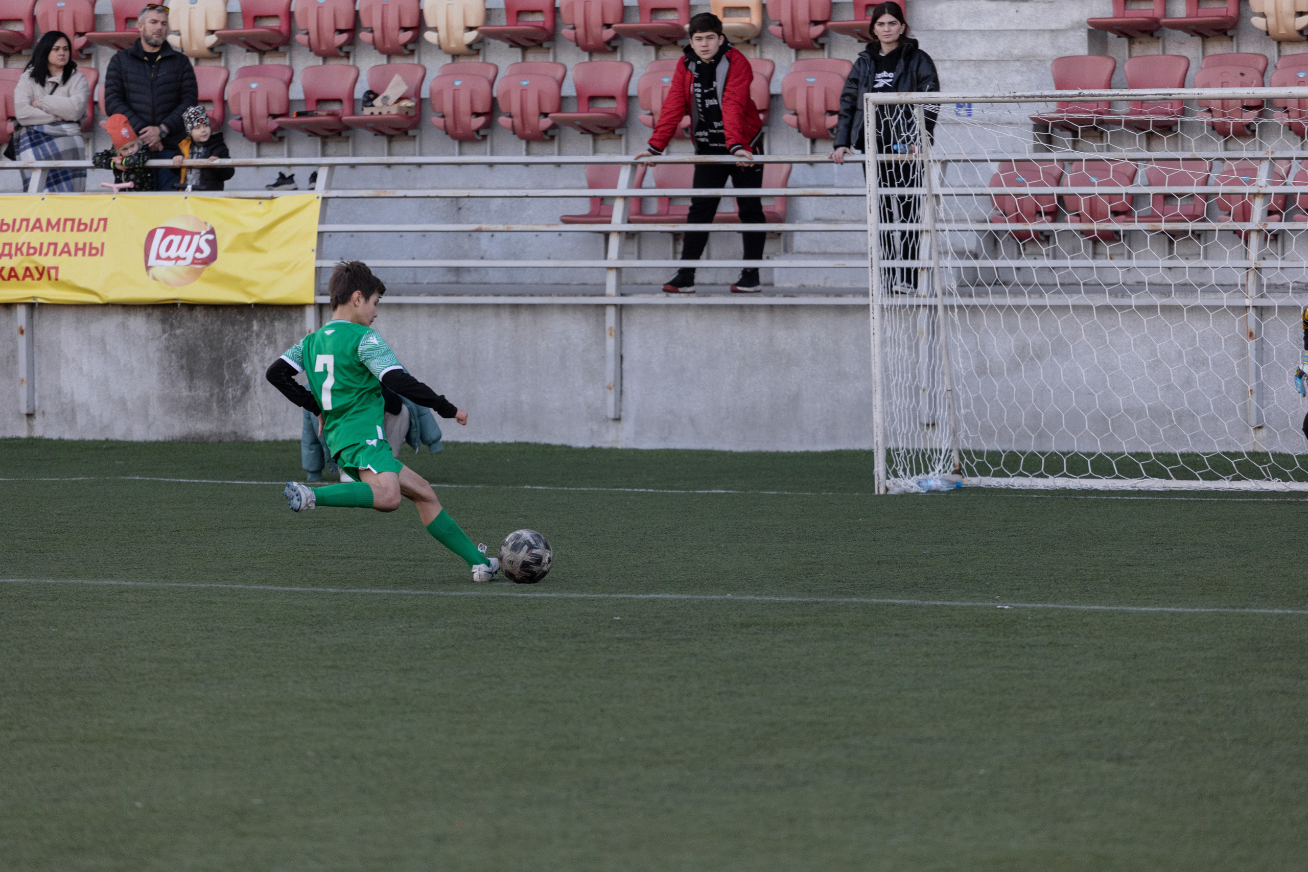 Football. Photographer in Saint-Petersburg and Moscow Max Spector