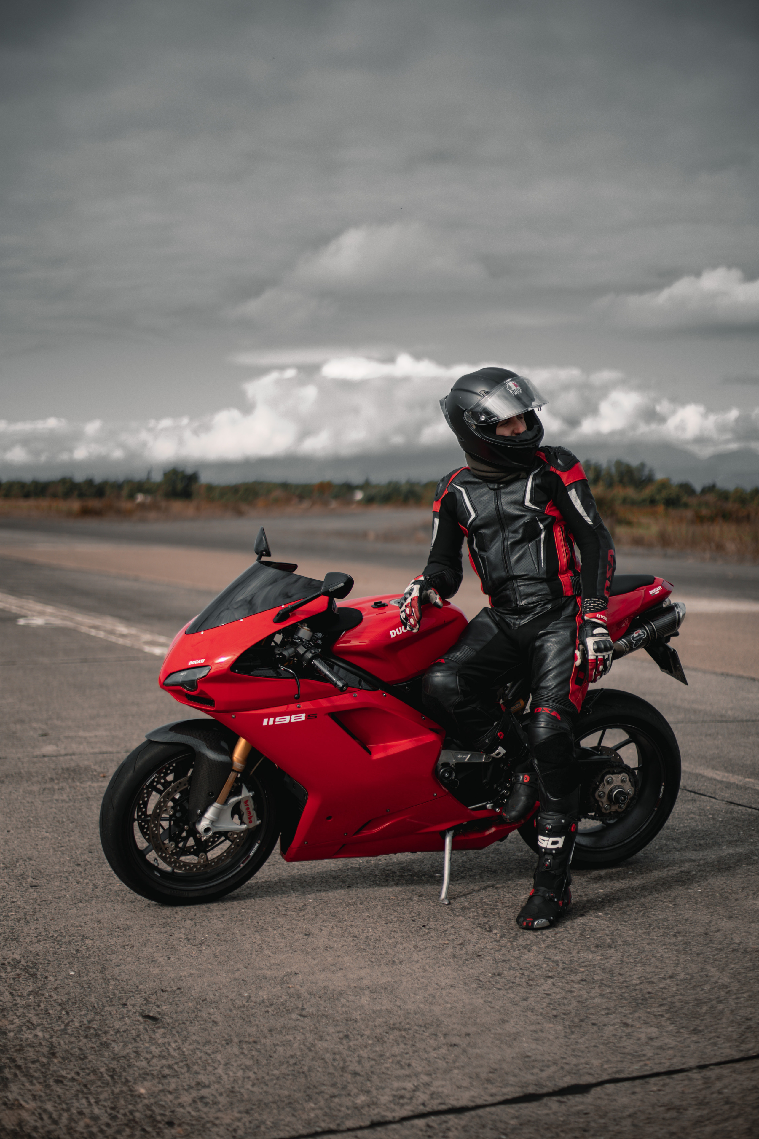 Мото тематика класса спорт. Фотограф в Санкт-Петербурге и Москве Макс Спектор