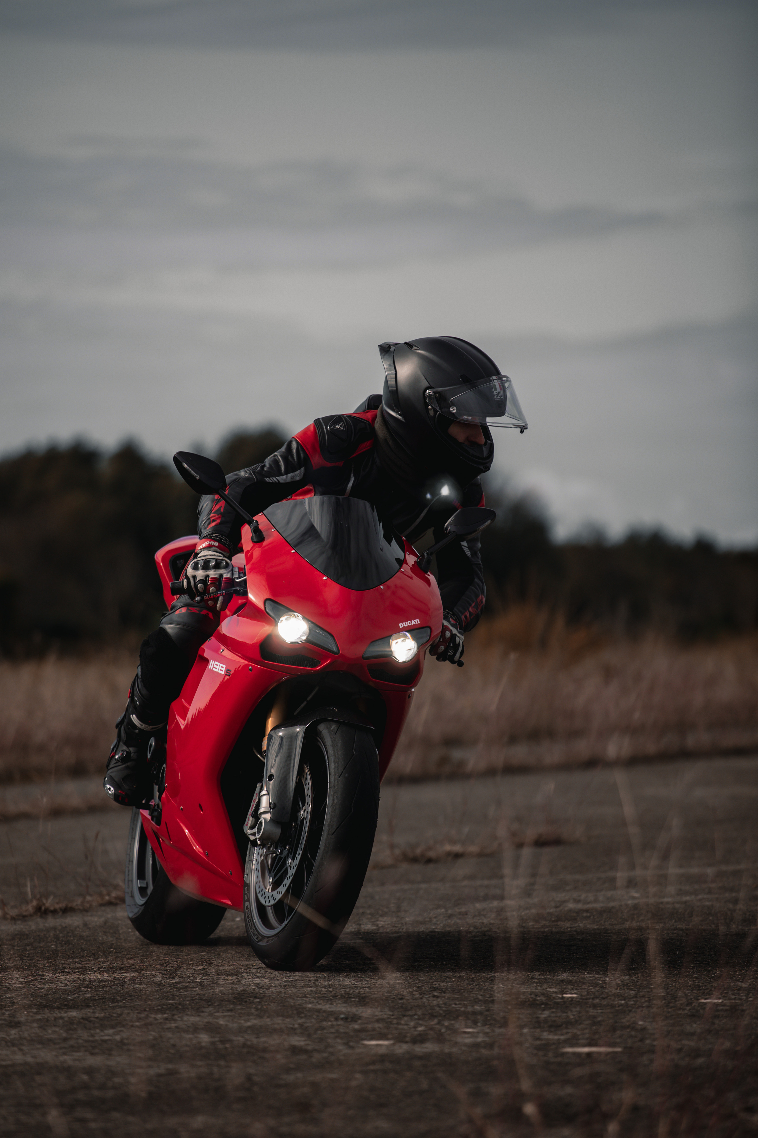 Мото тематика класса спорт. Фотограф в Санкт-Петербурге и Москве Макс Спектор