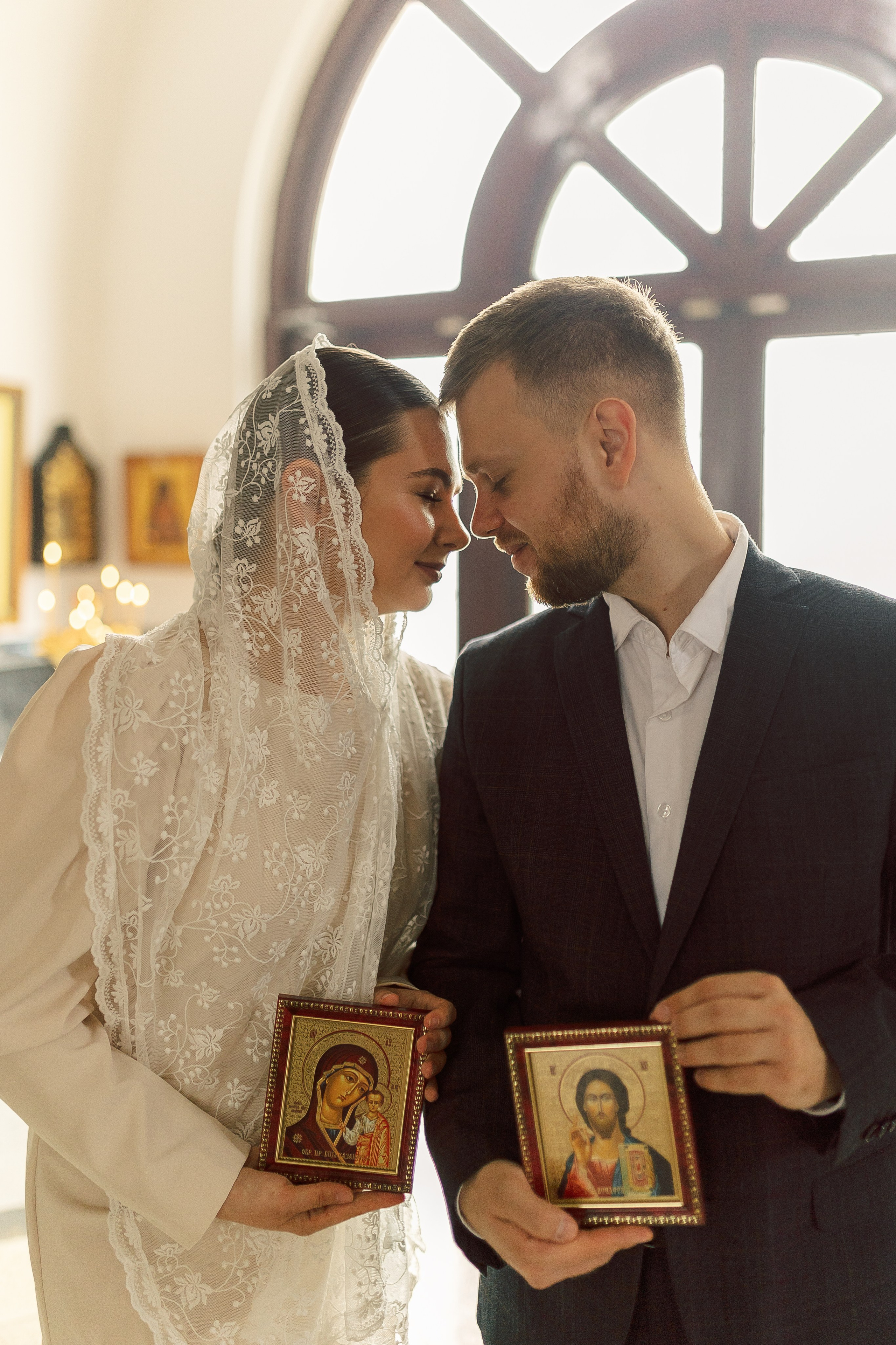 Венчание в храме Стефана Пермского. Семейный фотограф в Москве Анна Пожарская