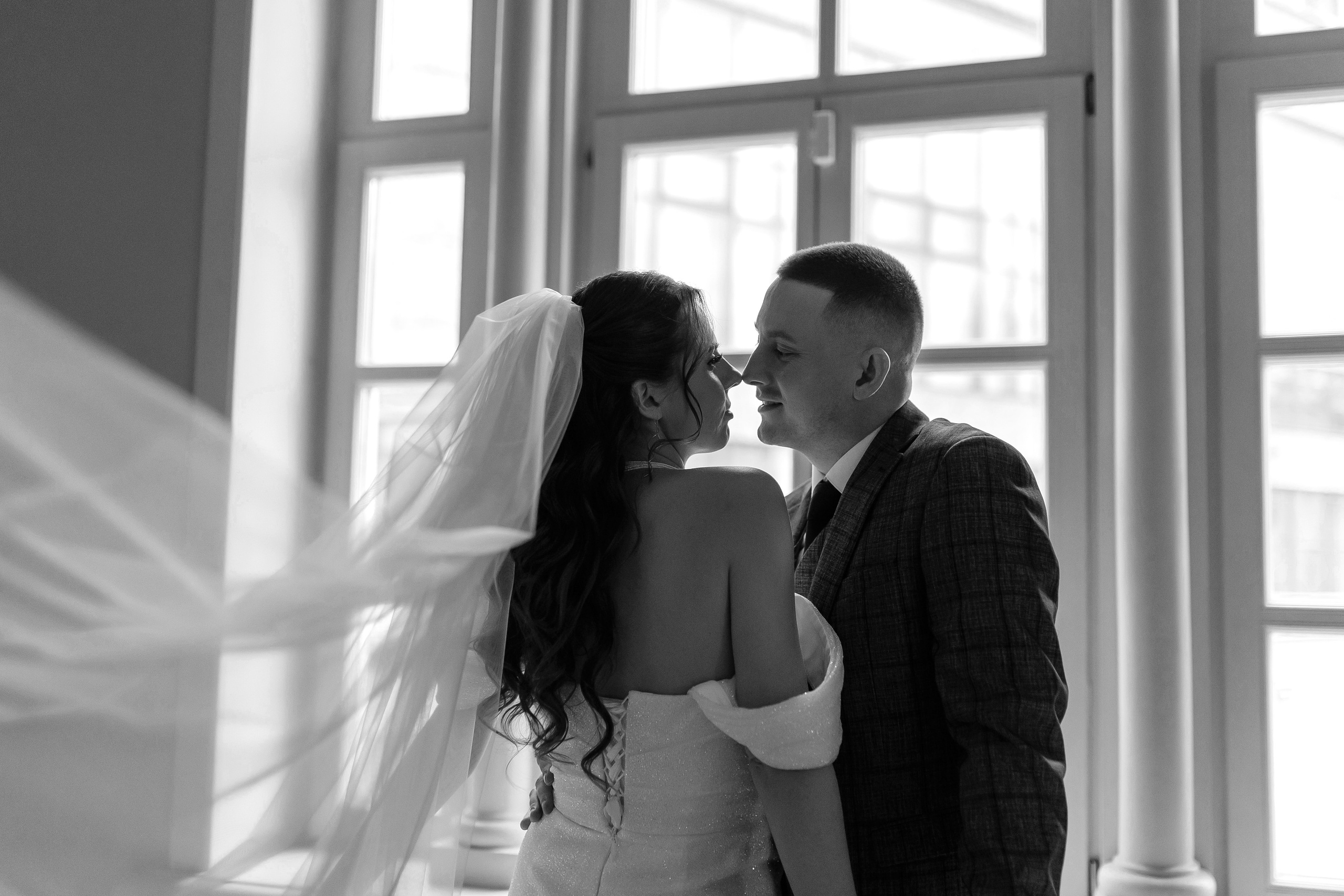 Свадебная фотосессия в усадьбе Муравьёвых-Апостолов