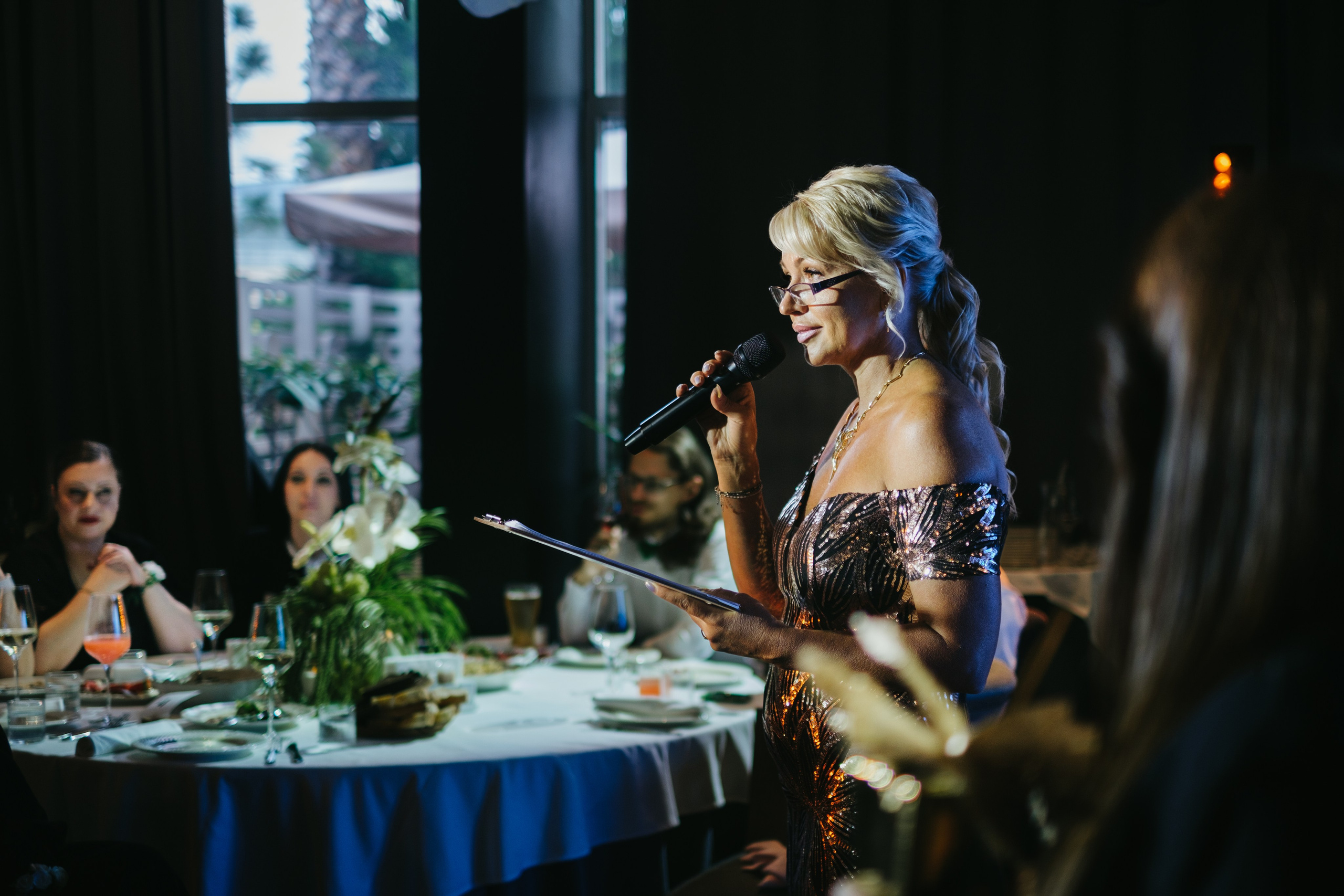 Корпоратив в Сириусу (Адлер) 10 лет компании. Свадебный фотограф Денис Ожигин в Краснодаре и крае. Эмоциональная и стильная съемка вашего дня