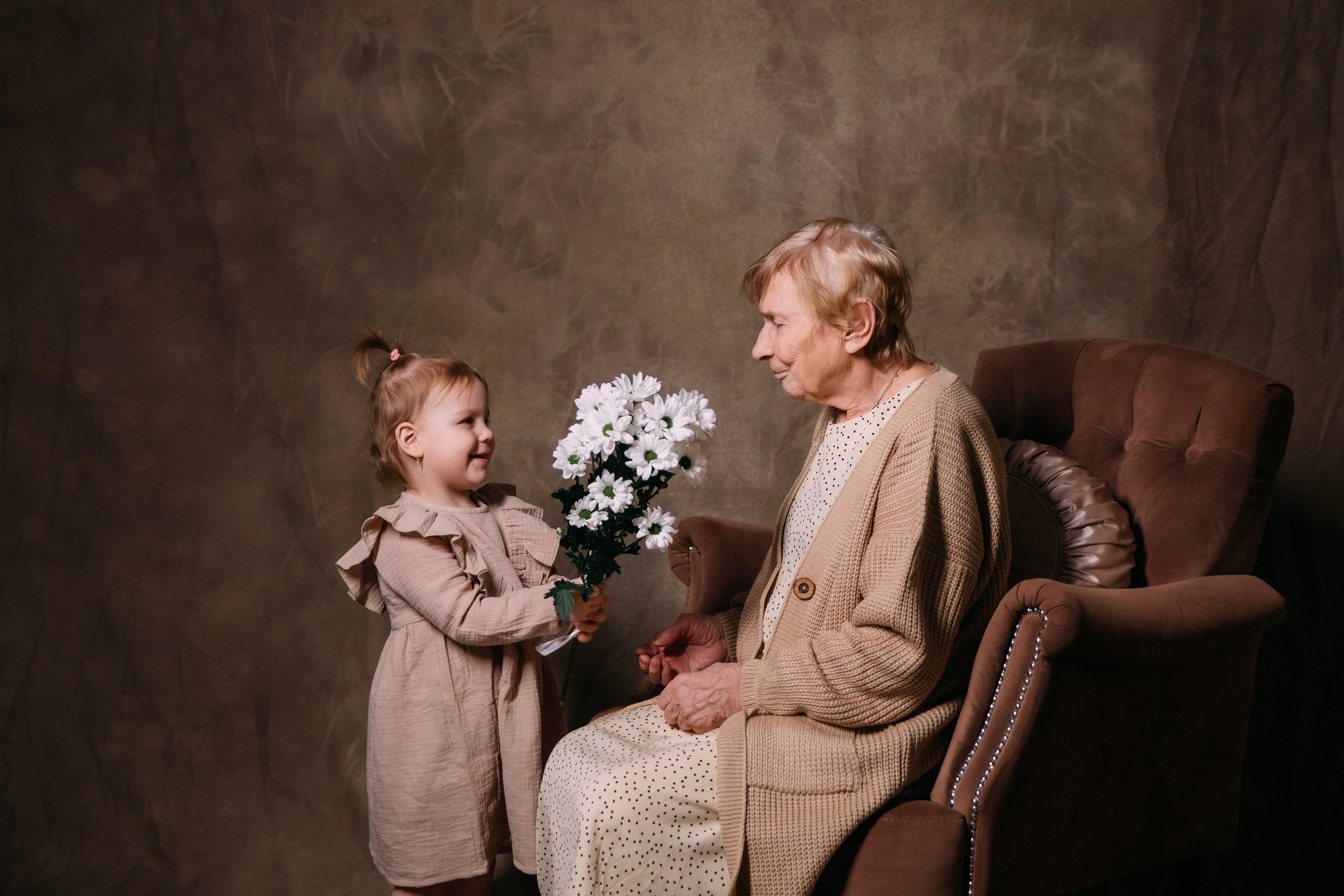 ТЕПЛО ПРАБАБУШКИНЫХ РУК. Женский и семейный фотограф Елена Петрова