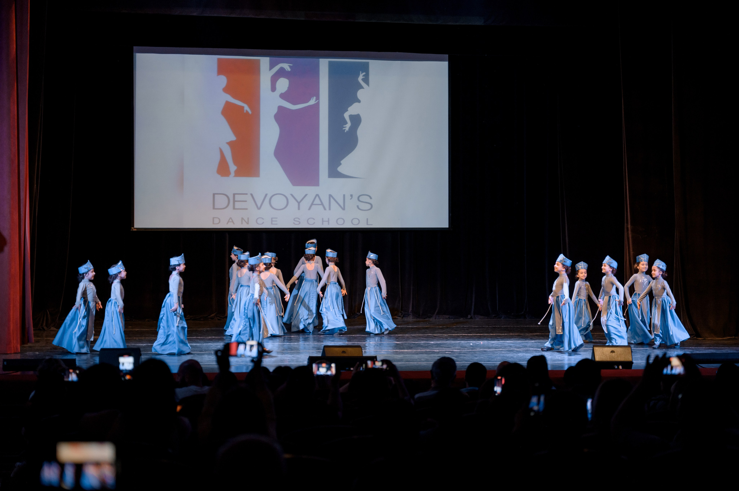 Театр. Главная