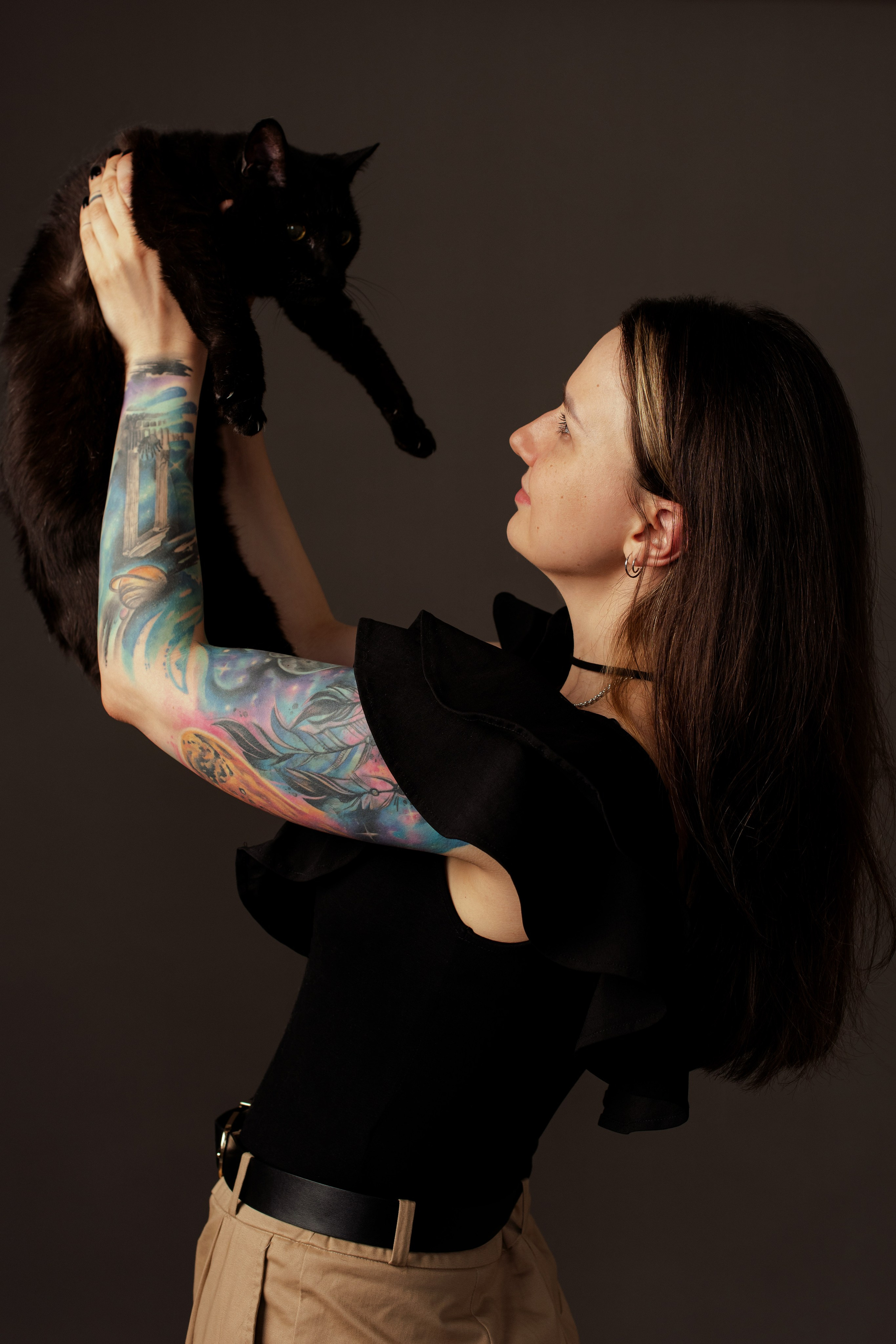 Анна с котиком. Женский фотограф в Москве и МО