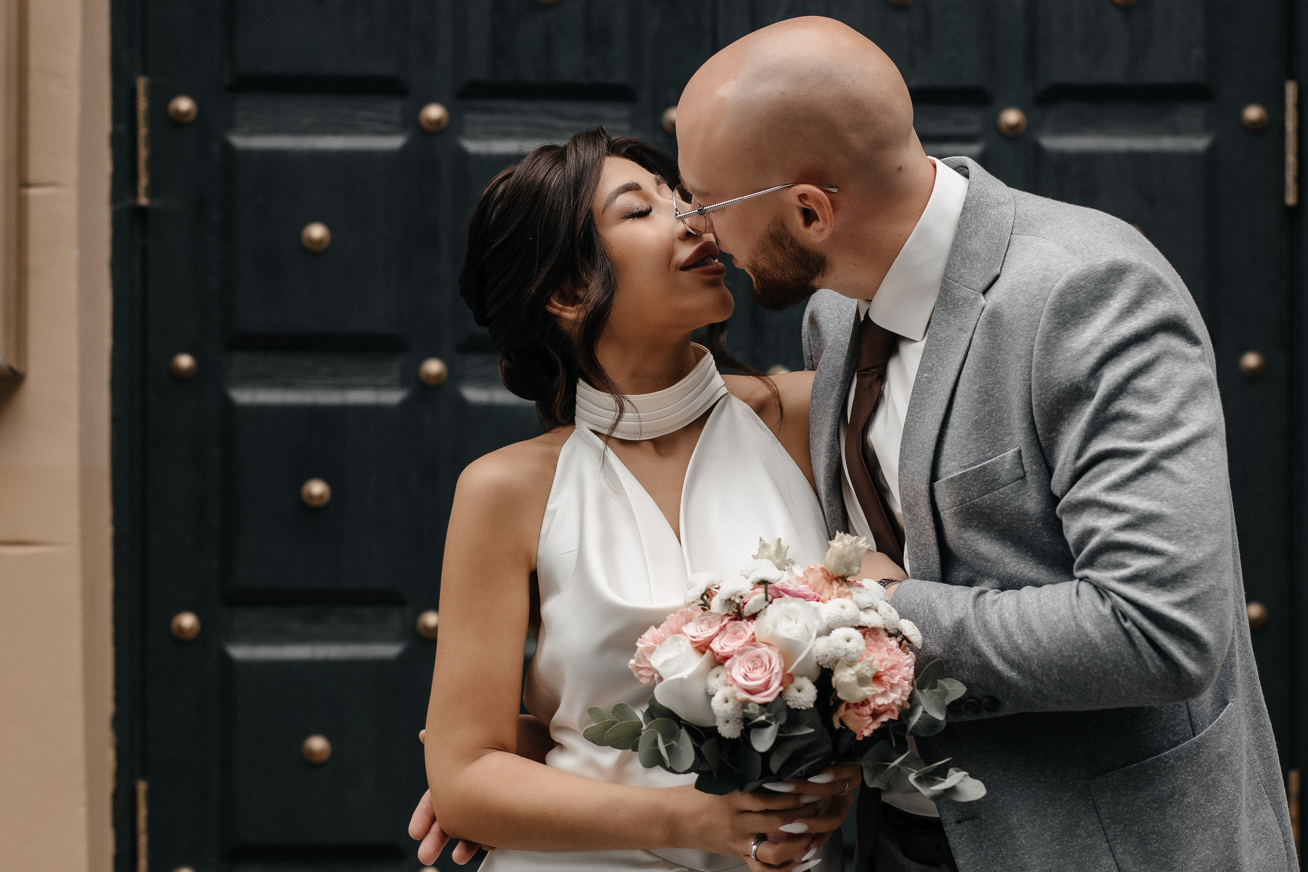 Свадьба Максима и Валерии. Свадебный фотограф в Челябинске Оксана Мишакова