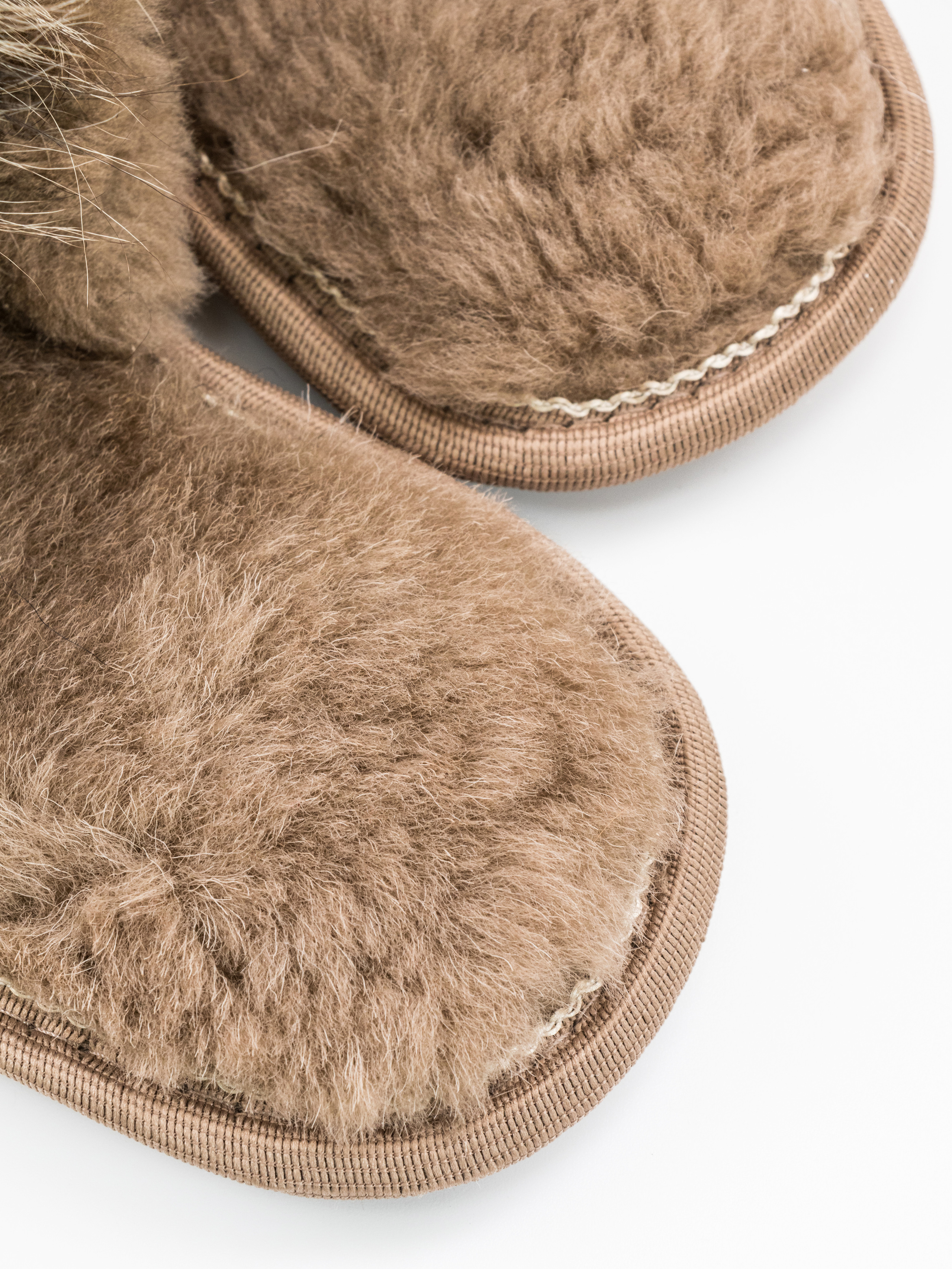 Домашние тапочки. Предметная фотосъемка г. Пермь