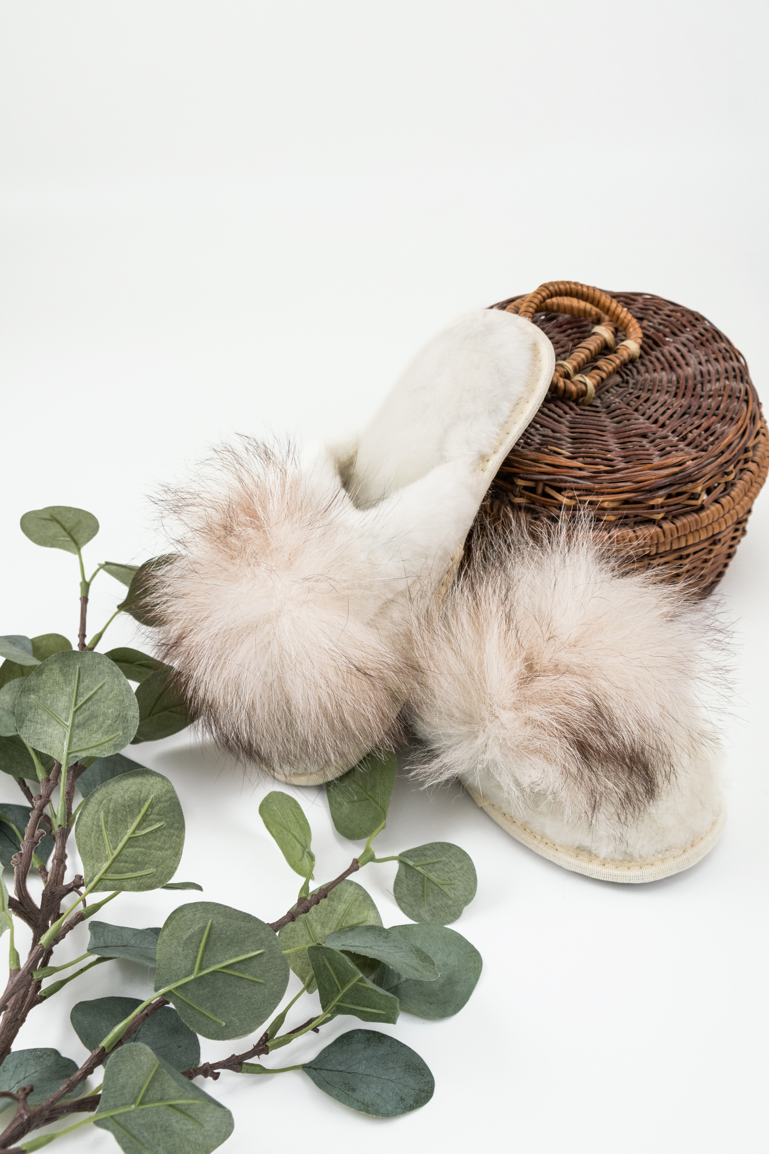 Домашние тапочки. Предметная фотосъемка г. Пермь