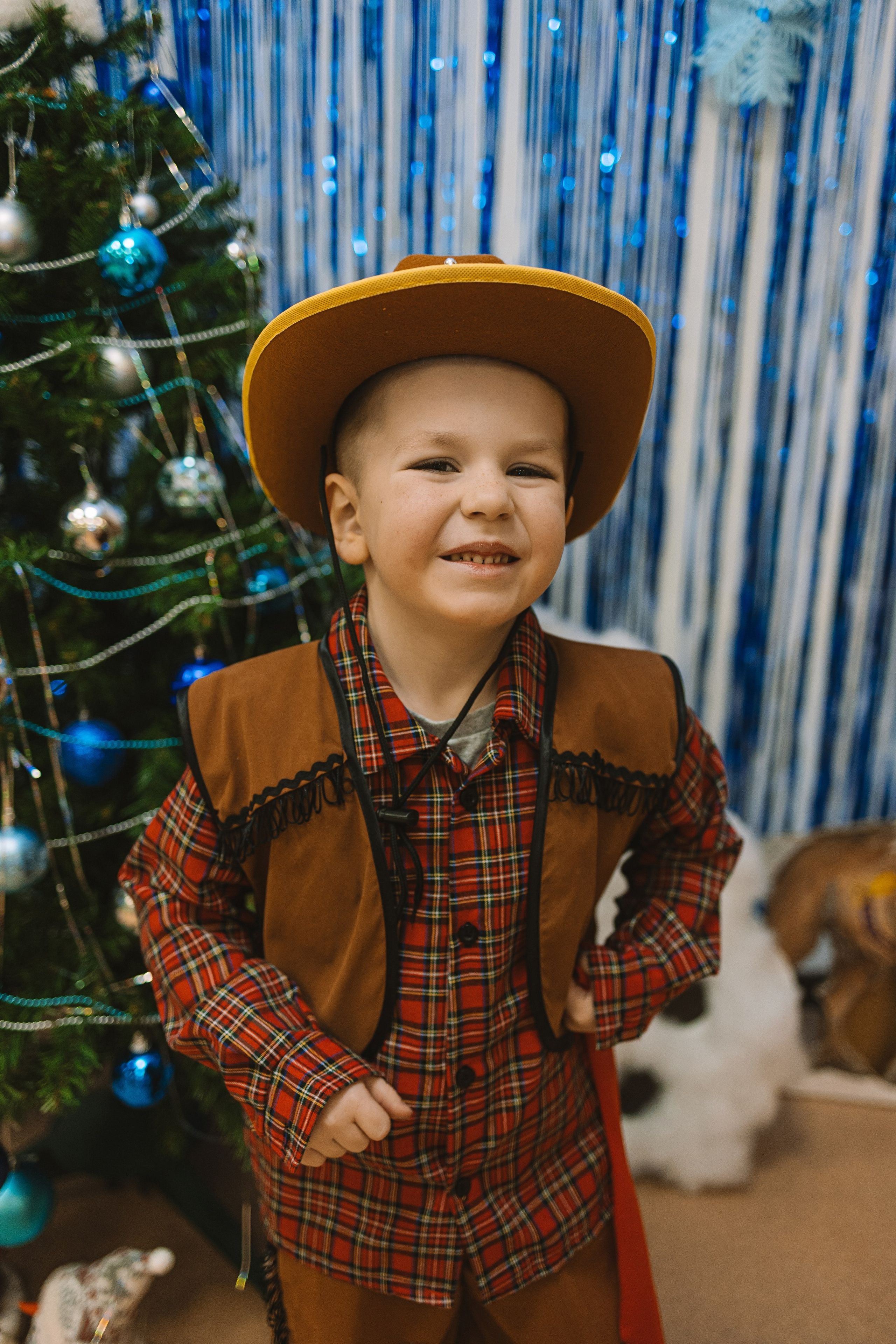 Утренник+портреты. Семейный фотограф Тюмень, фотограф на роды Салмина Мария