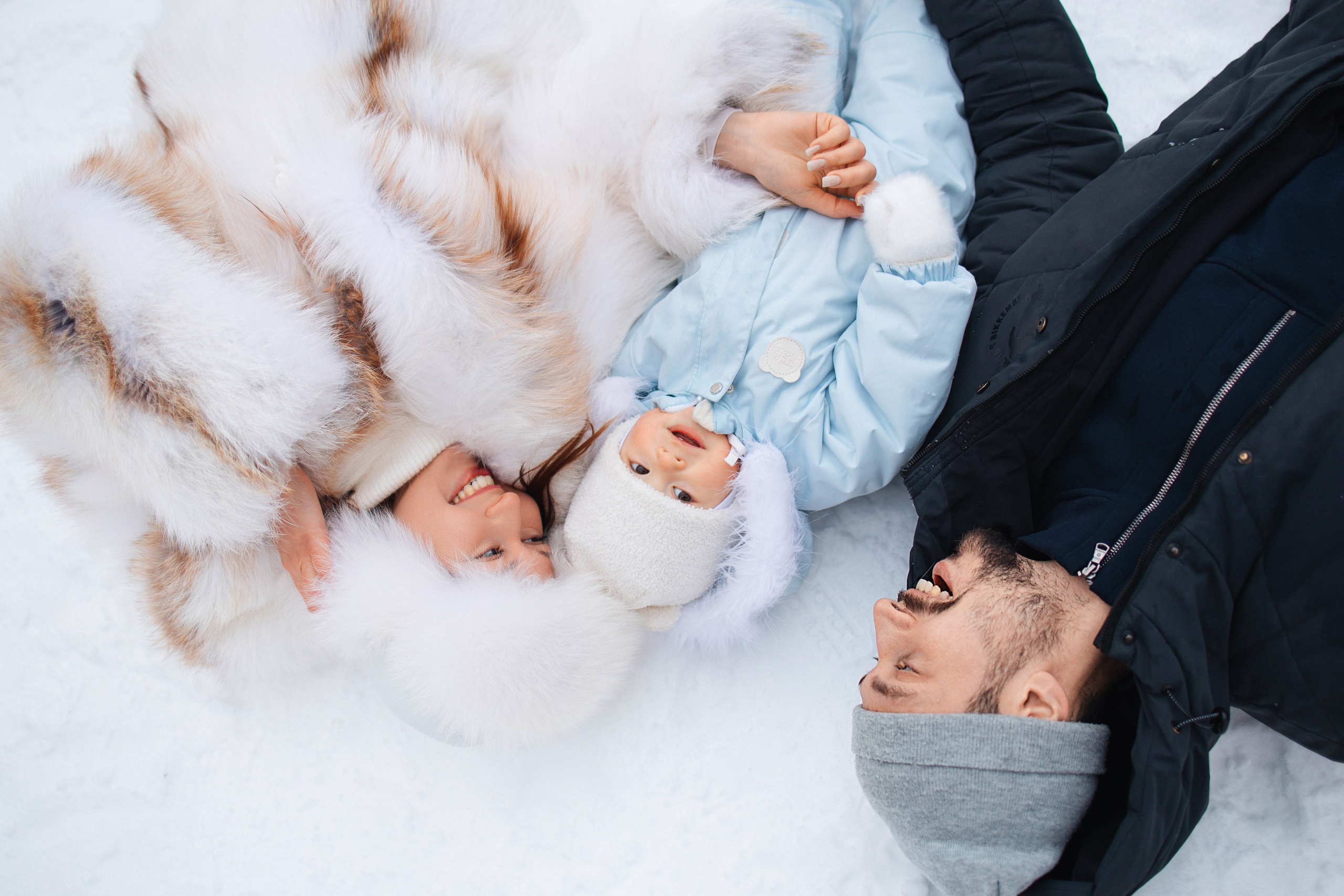 Ксения, Владимир, Леон, Шале в лесу. Семейный фотограф в Москве Марина Петра