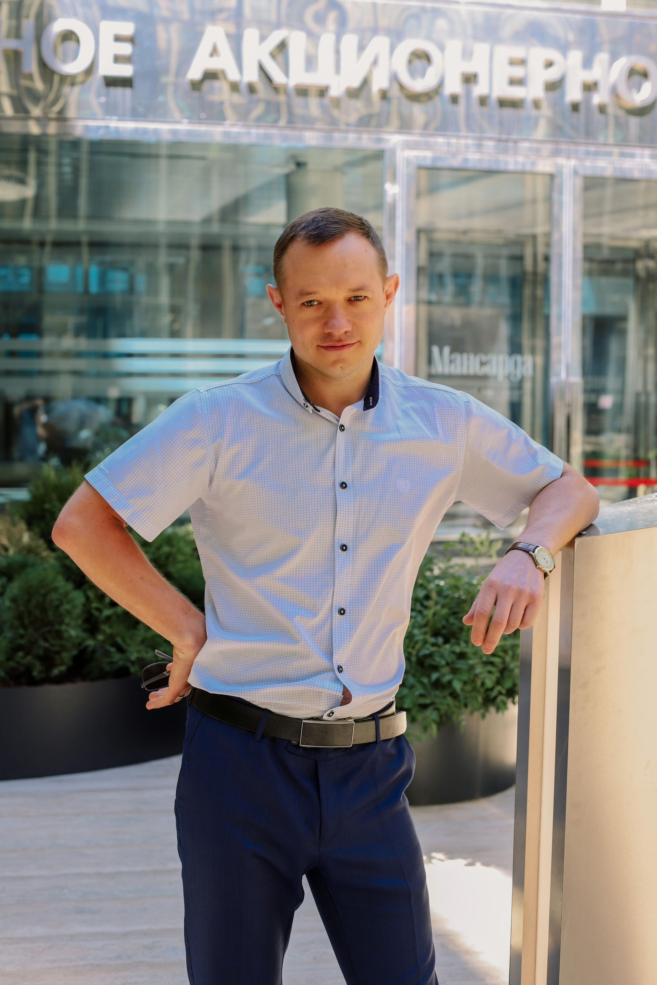 Татьяна с супругом Исакиеский собор + зеркальный дворик. Фотограф и Видеограф в Санкт-Петербурге Алиса Шандрик