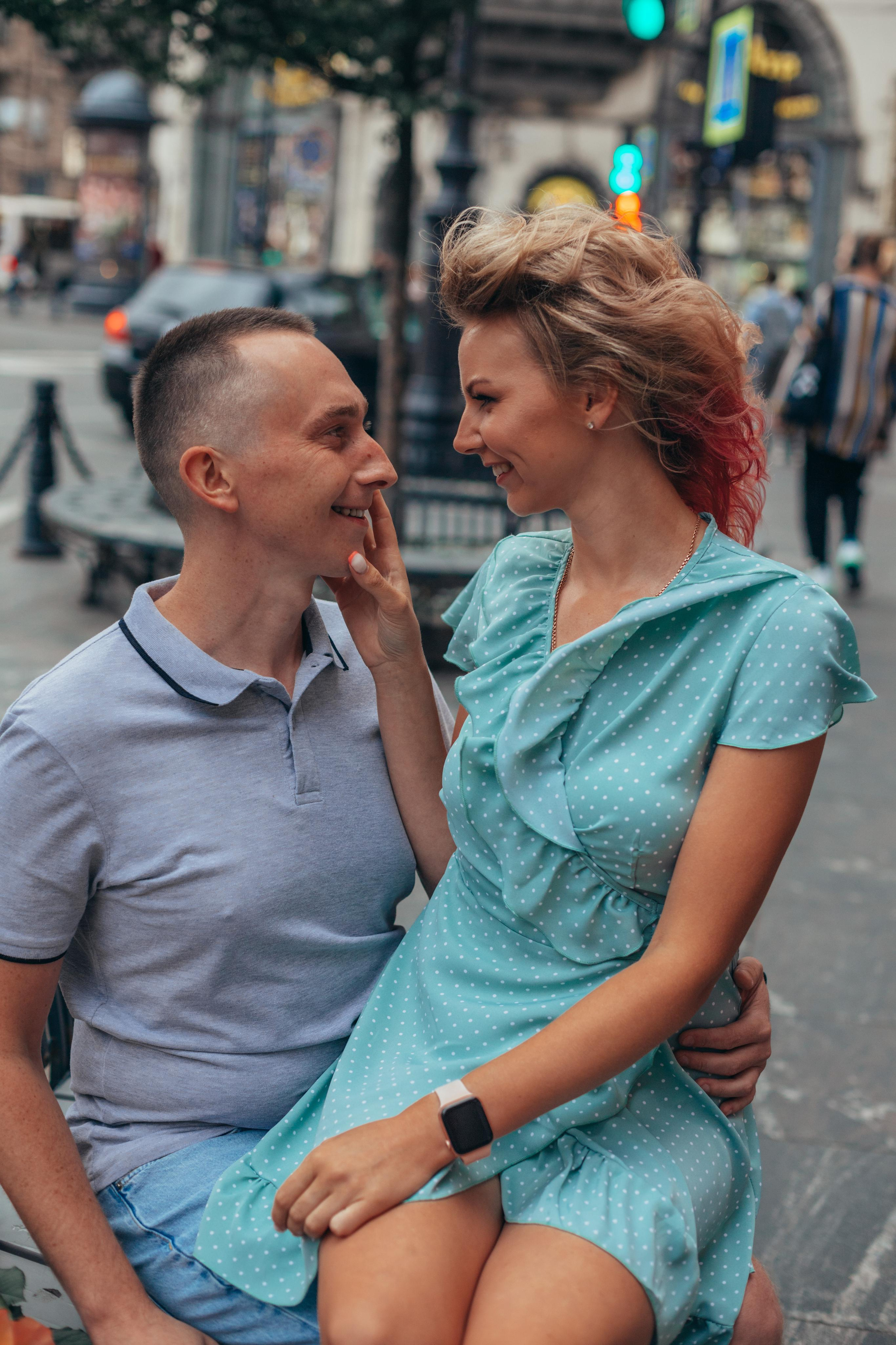 Катя с супругом Петроградка + Шоколад бар. Фотограф и Видеограф в Санкт-Петербурге Алиса Шандрик