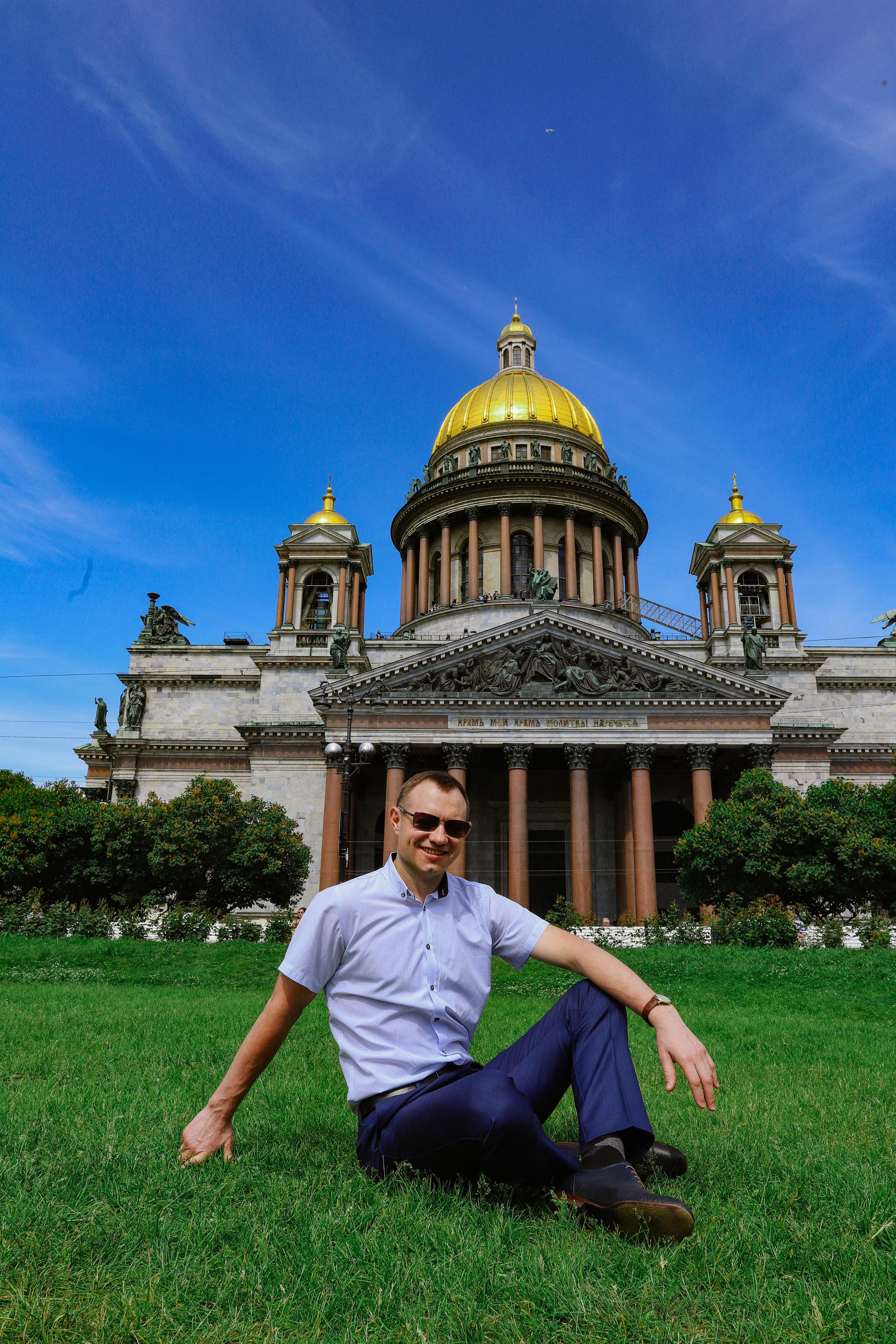 Татьяна с супругом Исакиеский собор + зеркальный дворик. Фотограф и Видеограф в Санкт-Петербурге Алиса Шандрик