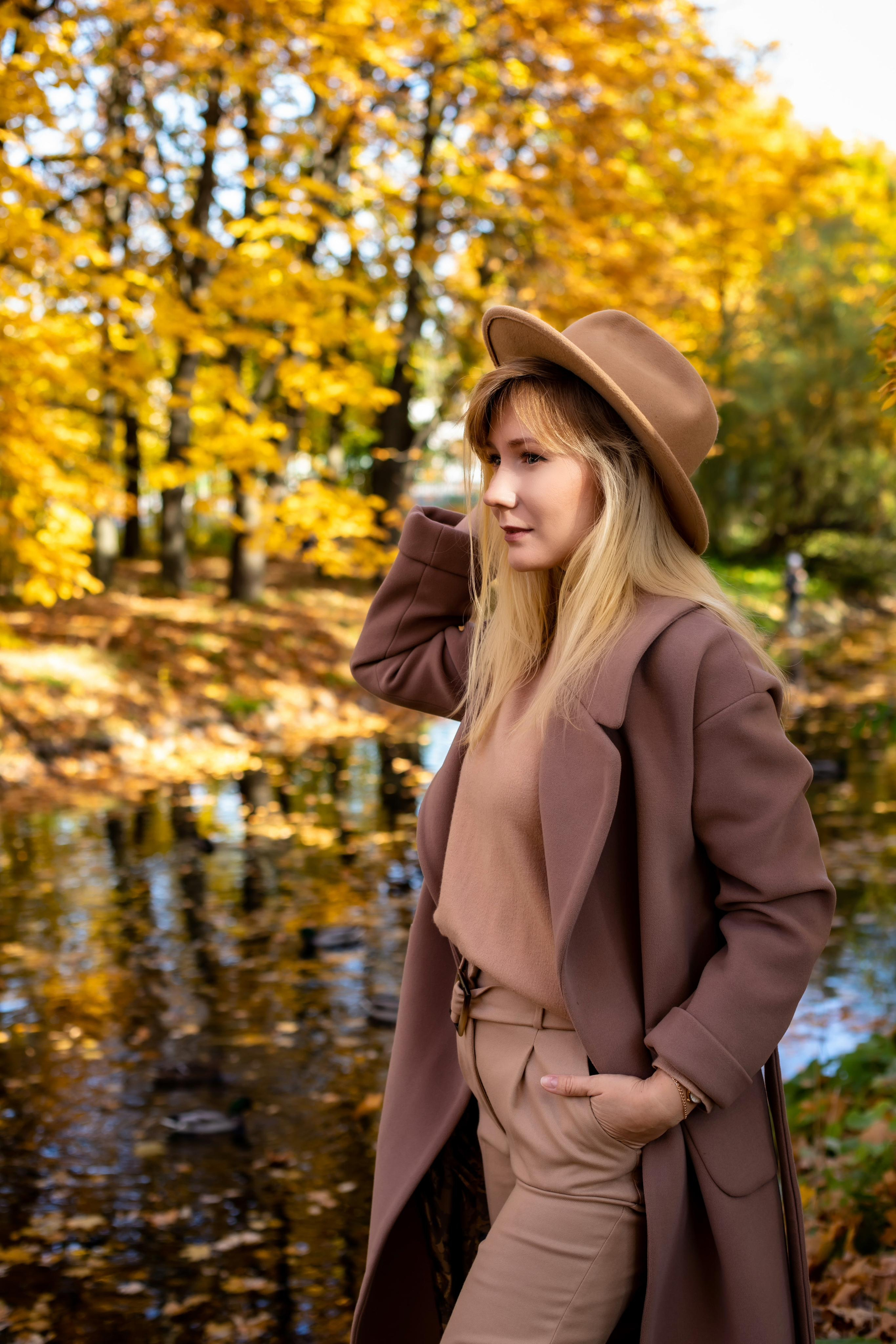 Осень. Парк победы Аня с Лерой. Фотограф и Видеограф в Санкт-Петербурге Алиса Шандрик