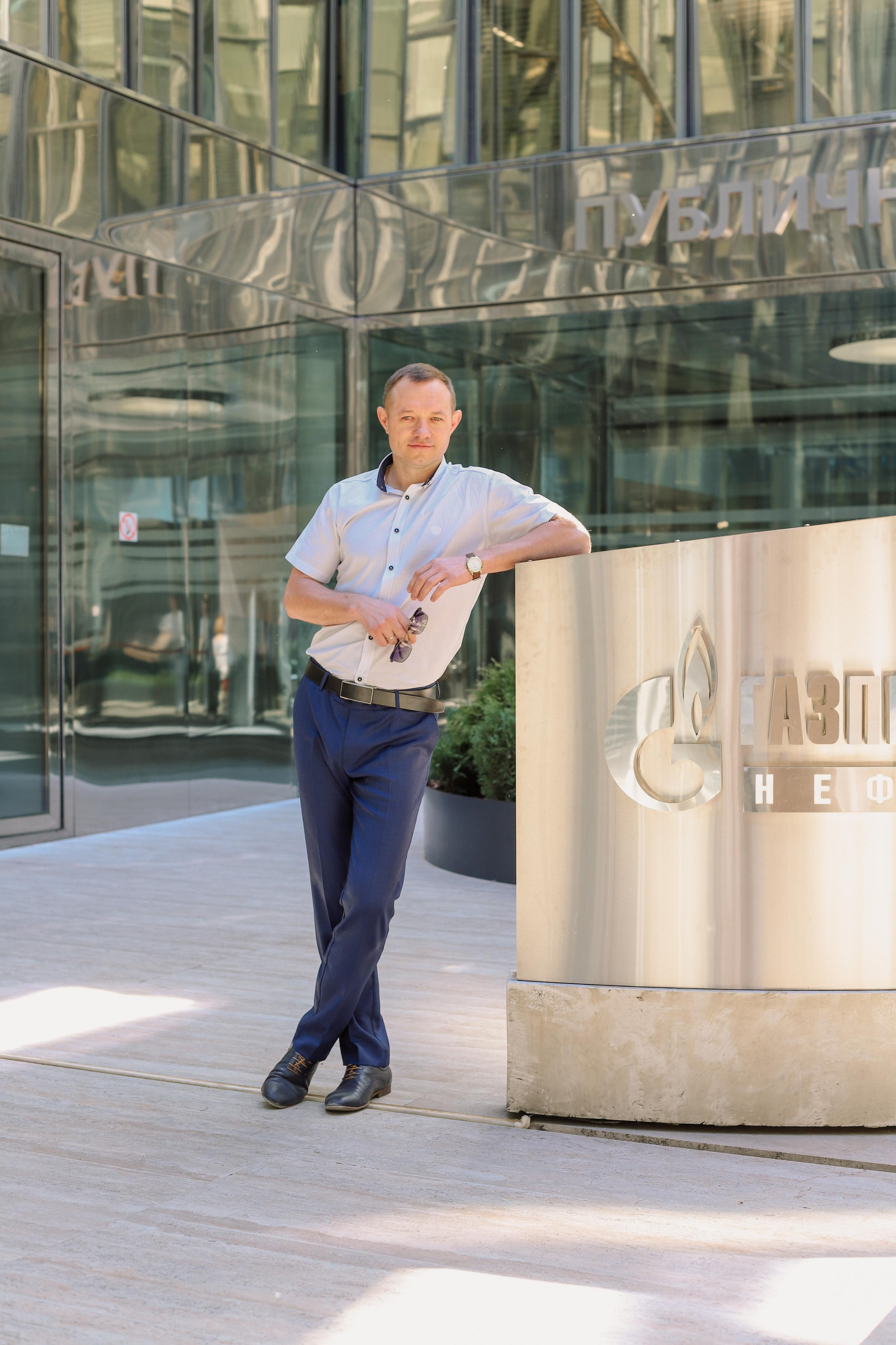 Татьяна с супругом Исакиеский собор + зеркальный дворик. Фотограф и Видеограф в Санкт-Петербурге Алиса Шандрик