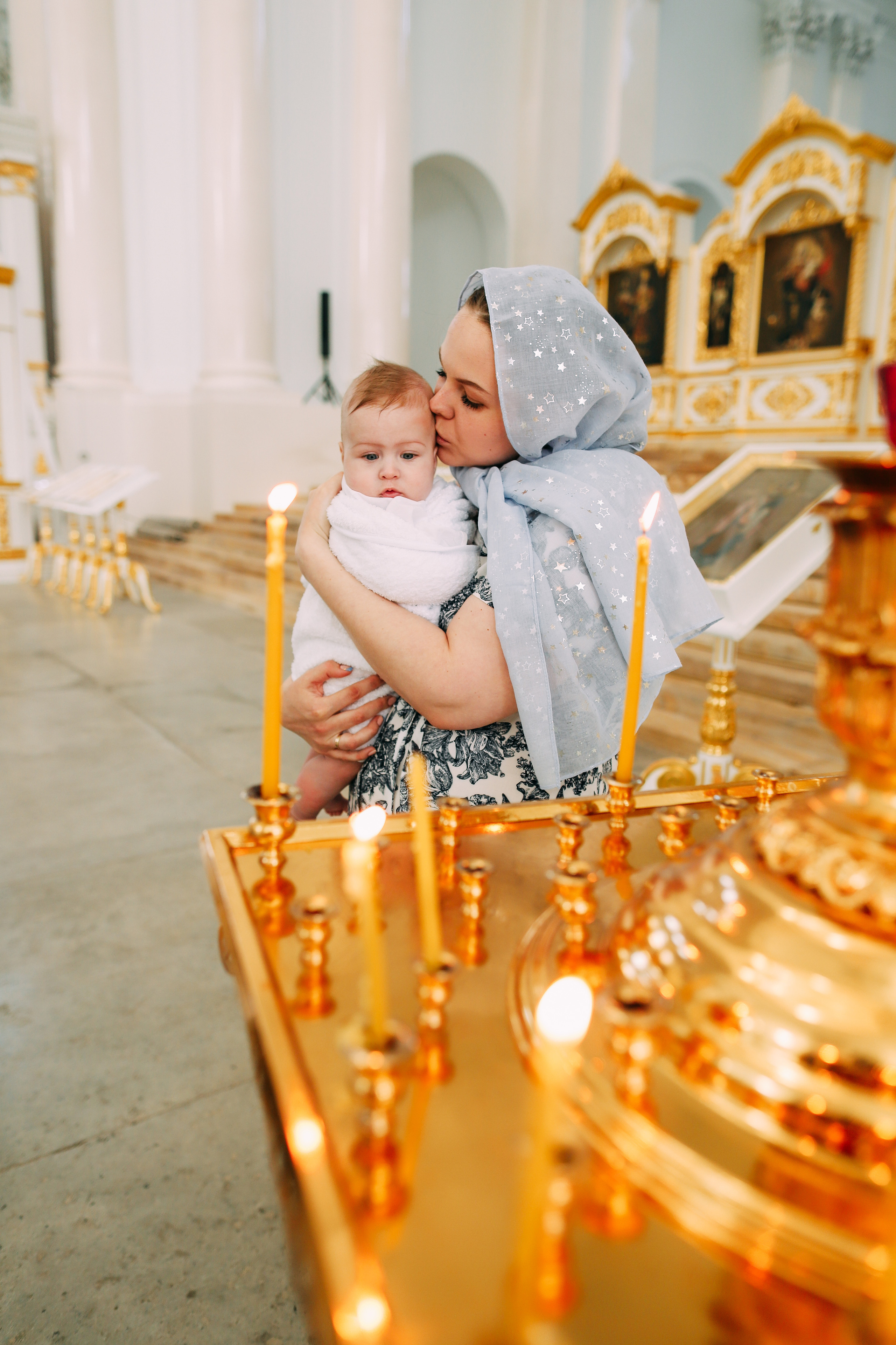 Смольный собор Даня. Фотограф и Видеограф в Санкт-Петербурге Алиса Шандрик