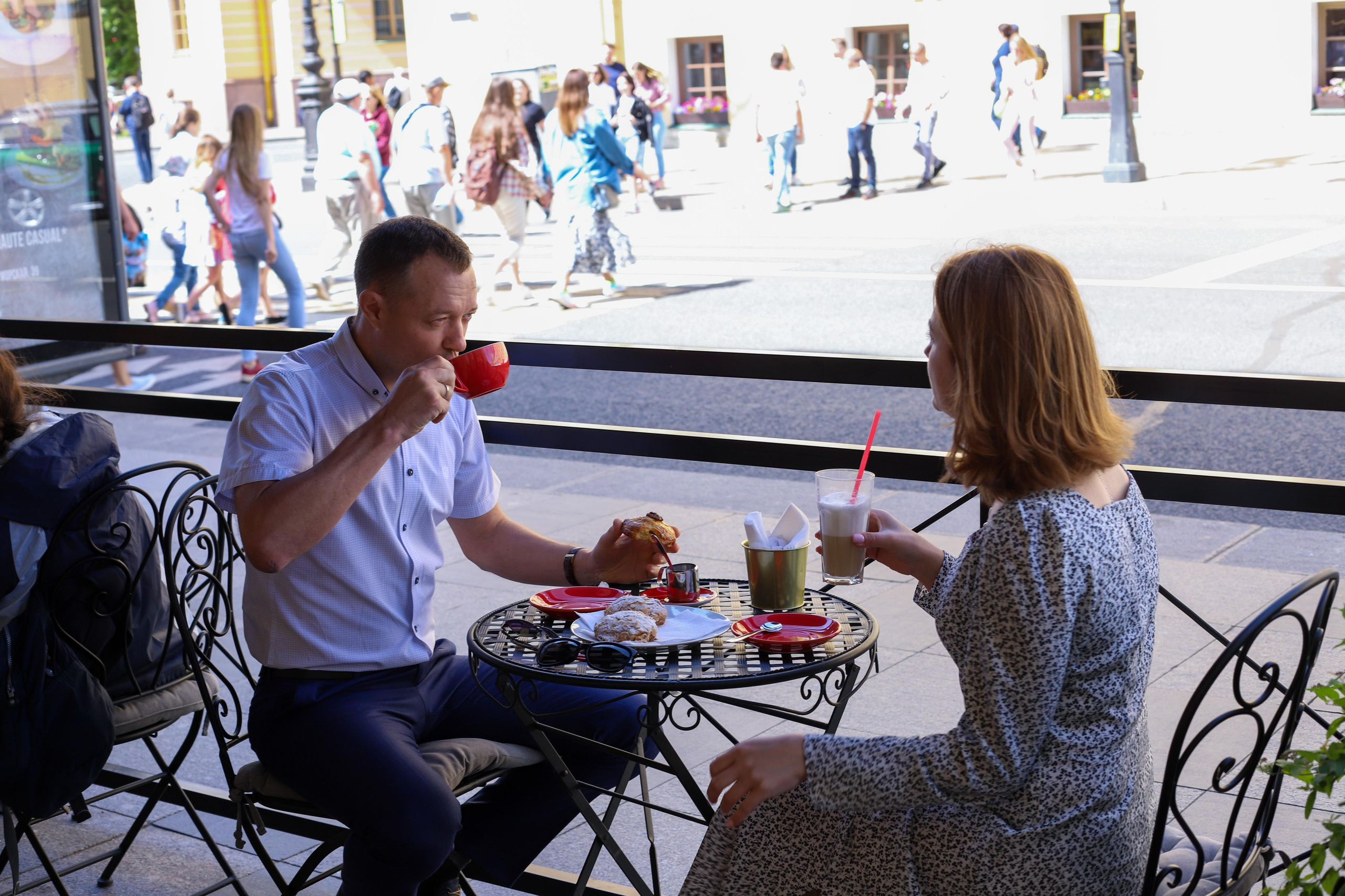 Татьяна с супругом Исакиеский собор + зеркальный дворик. Фотограф и Видеограф в Санкт-Петербурге Алиса Шандрик