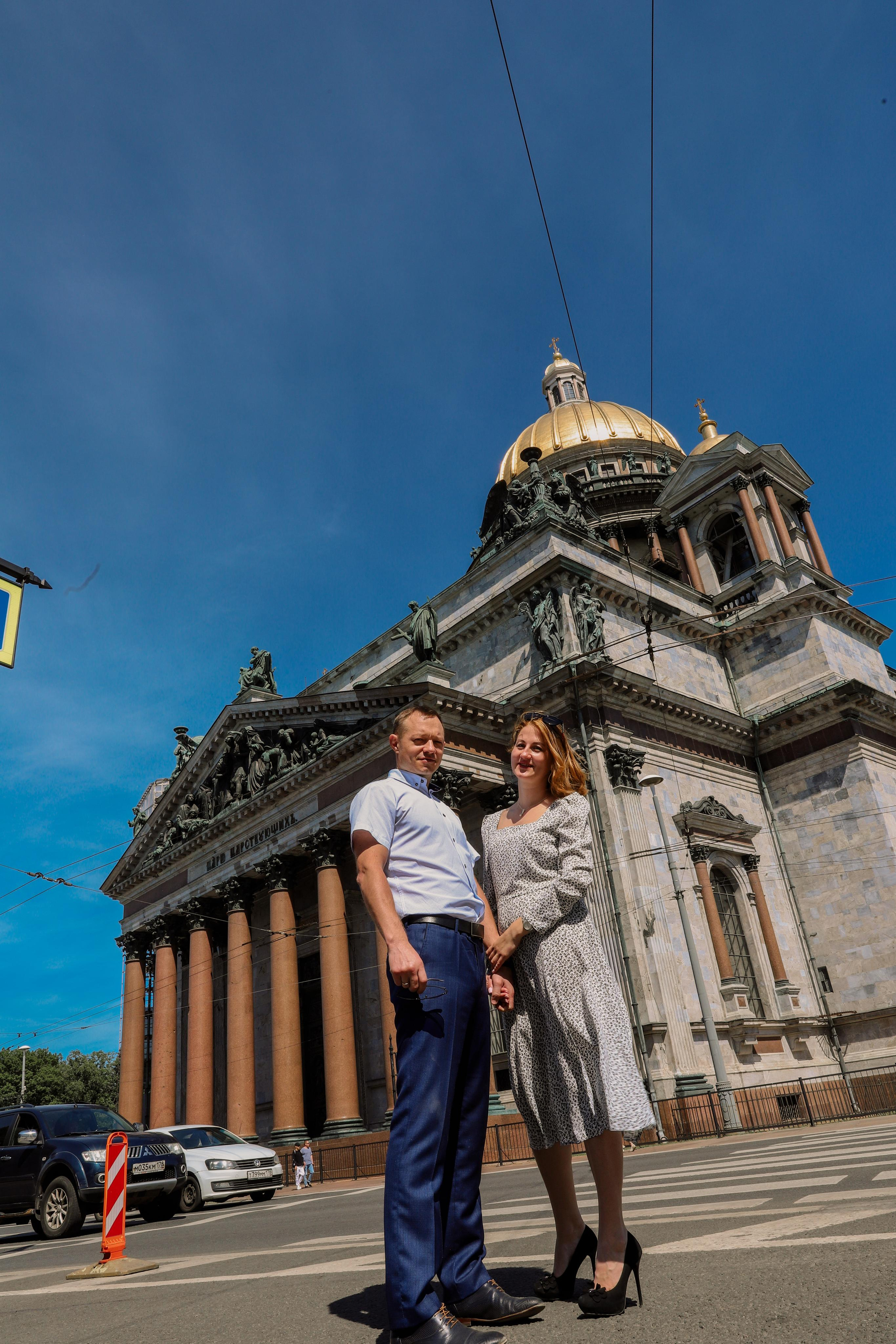 Татьяна с супругом Исакиеский собор + зеркальный дворик. Фотограф и Видеограф в Санкт-Петербурге Алиса Шандрик