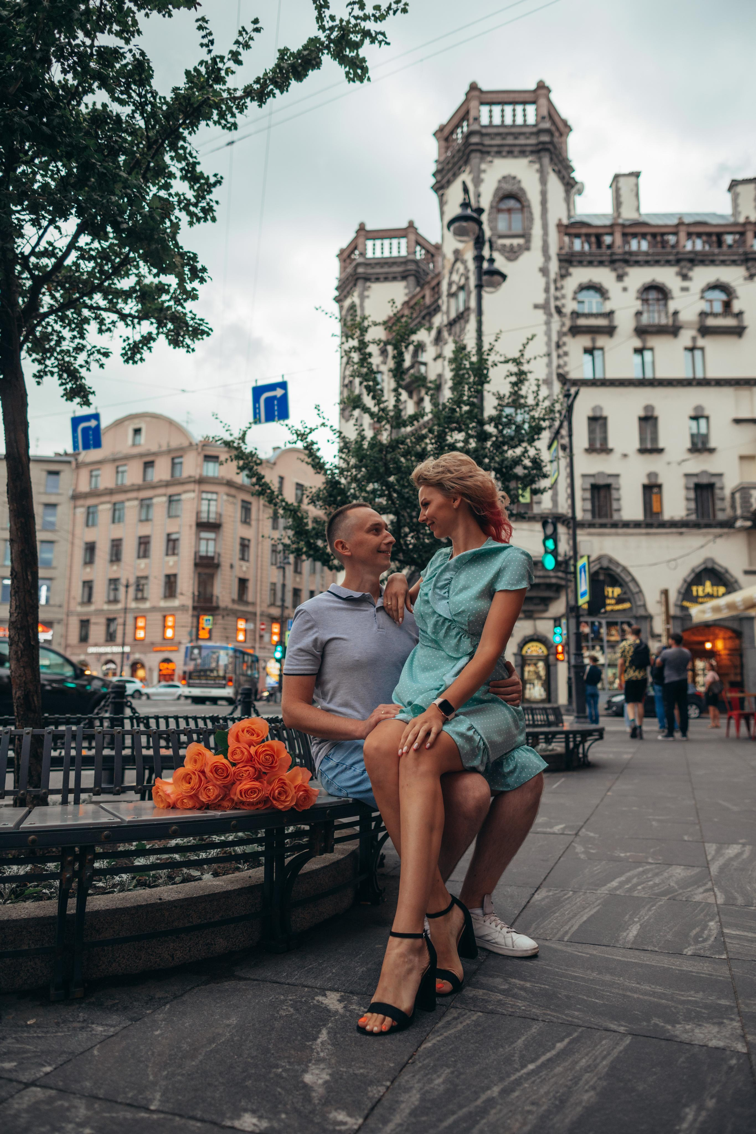 Катя с супругом Петроградка + Шоколад бар. Фотограф и Видеограф в Санкт-Петербурге Алиса Шандрик